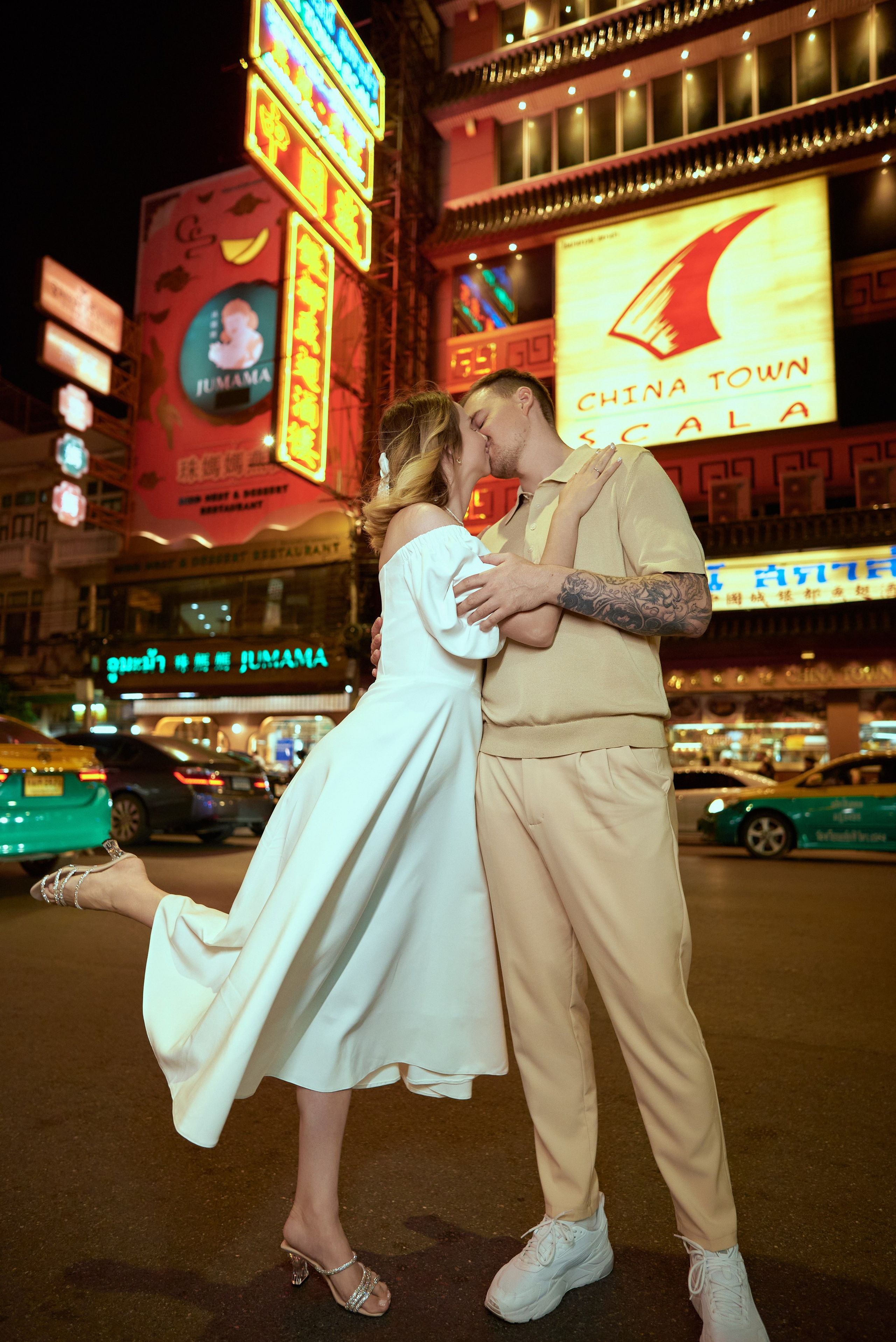 Lovestory in Chinatown. Photographer Bangkok — Pattaya | фотограф Бангкок — Паттайа