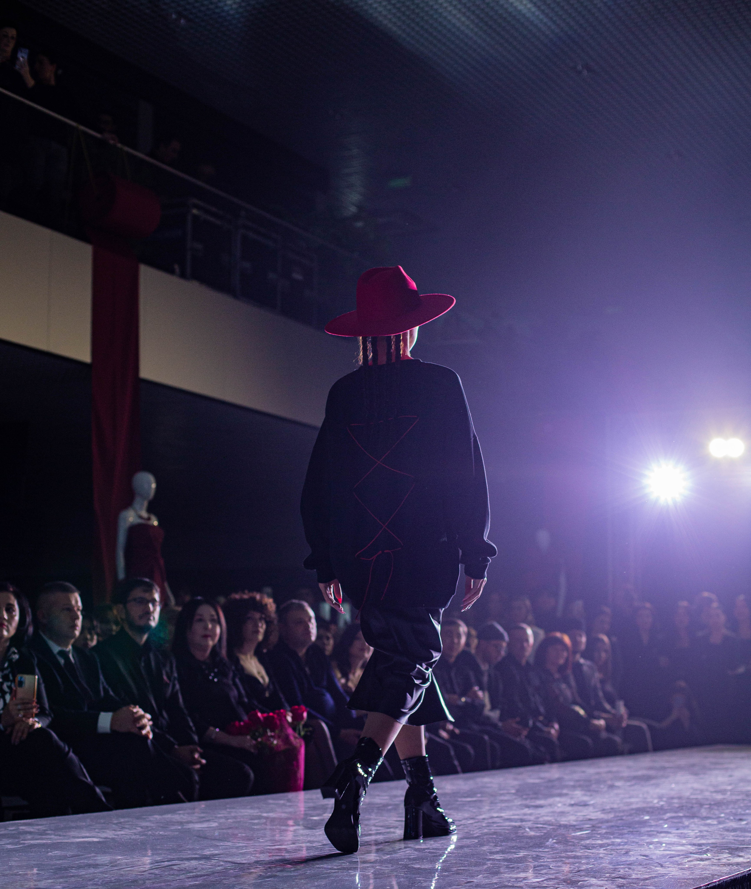 Crimean Tatar fashion show «Urba fashion day». Beye Shevkiyeva Photography