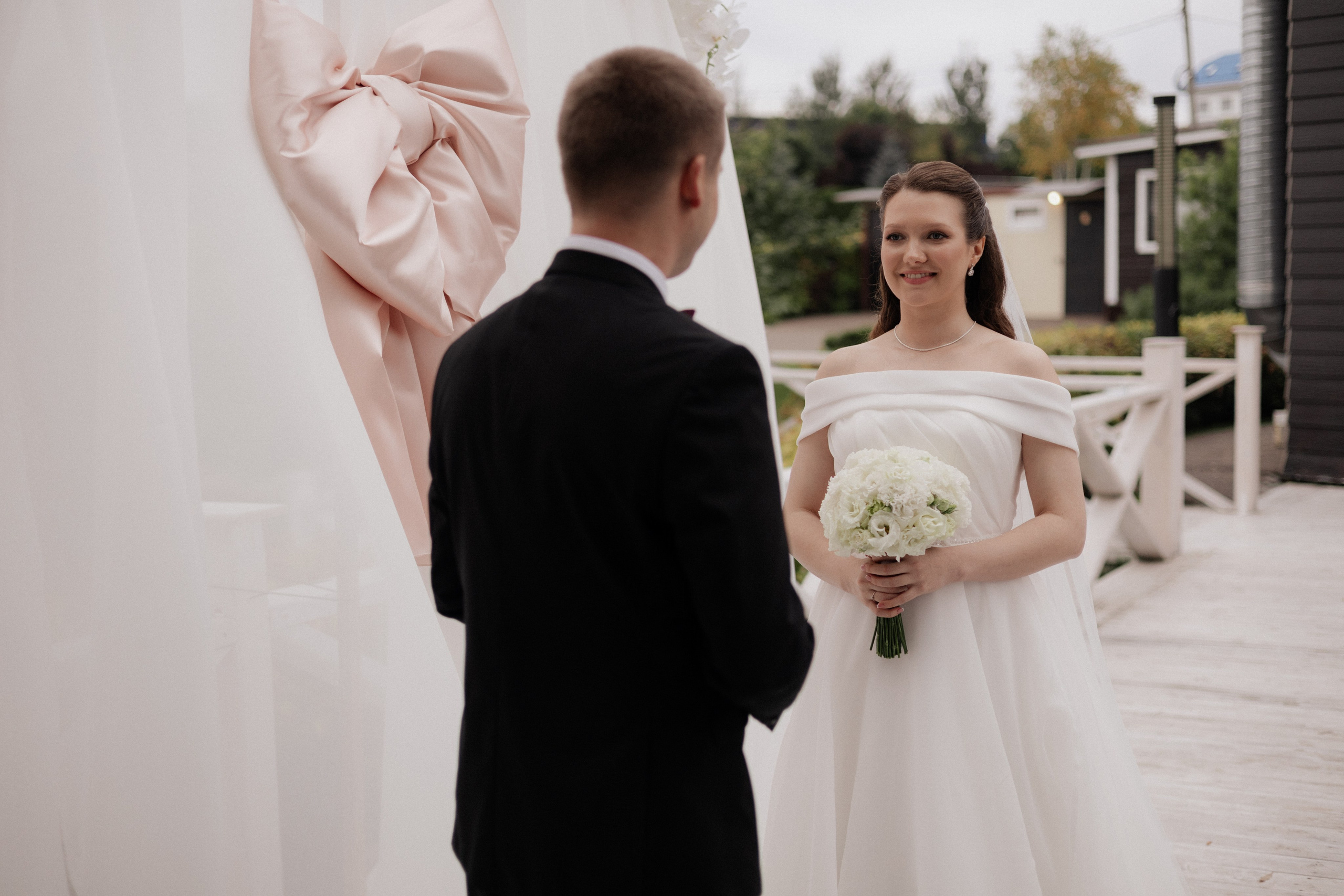 Аня и Саша. Свадьба в Юдино парк. Свадебный и портретный фотограф в Москве Анастасия Масюк