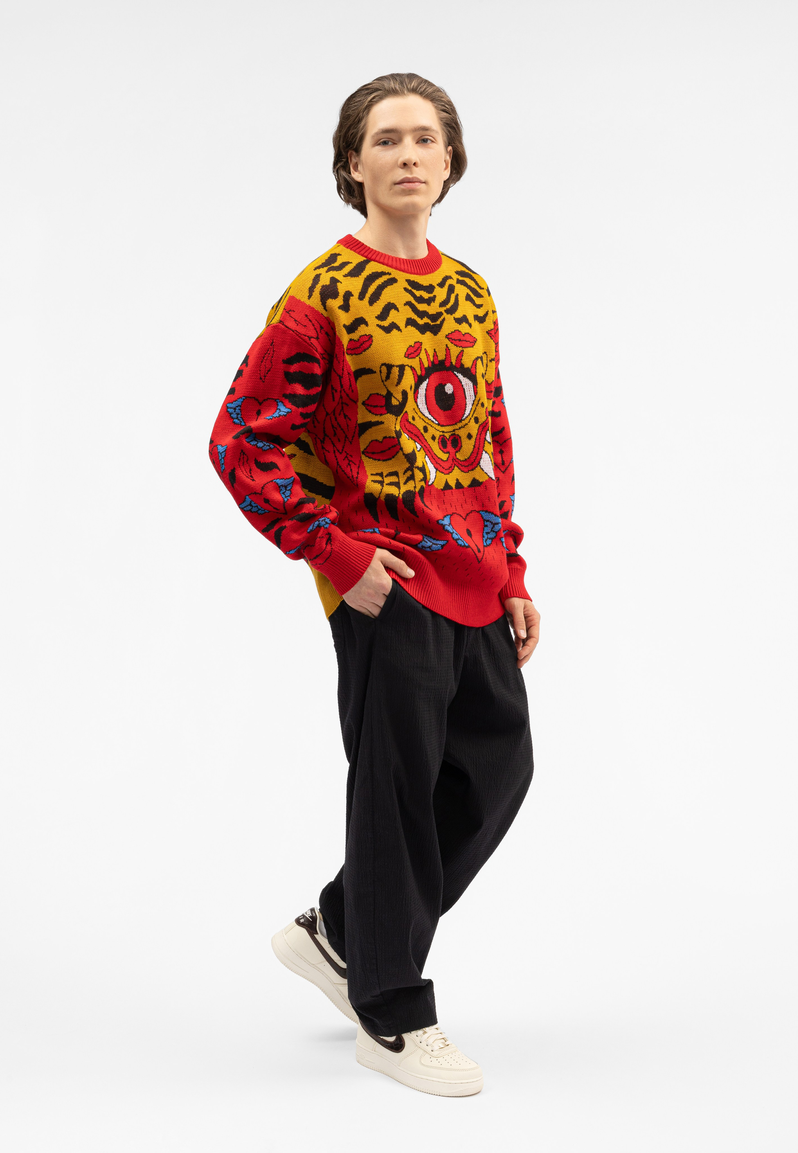 Кейс: Фотосъемка свитеров «Behind the scenes» для Lamoda в СПб