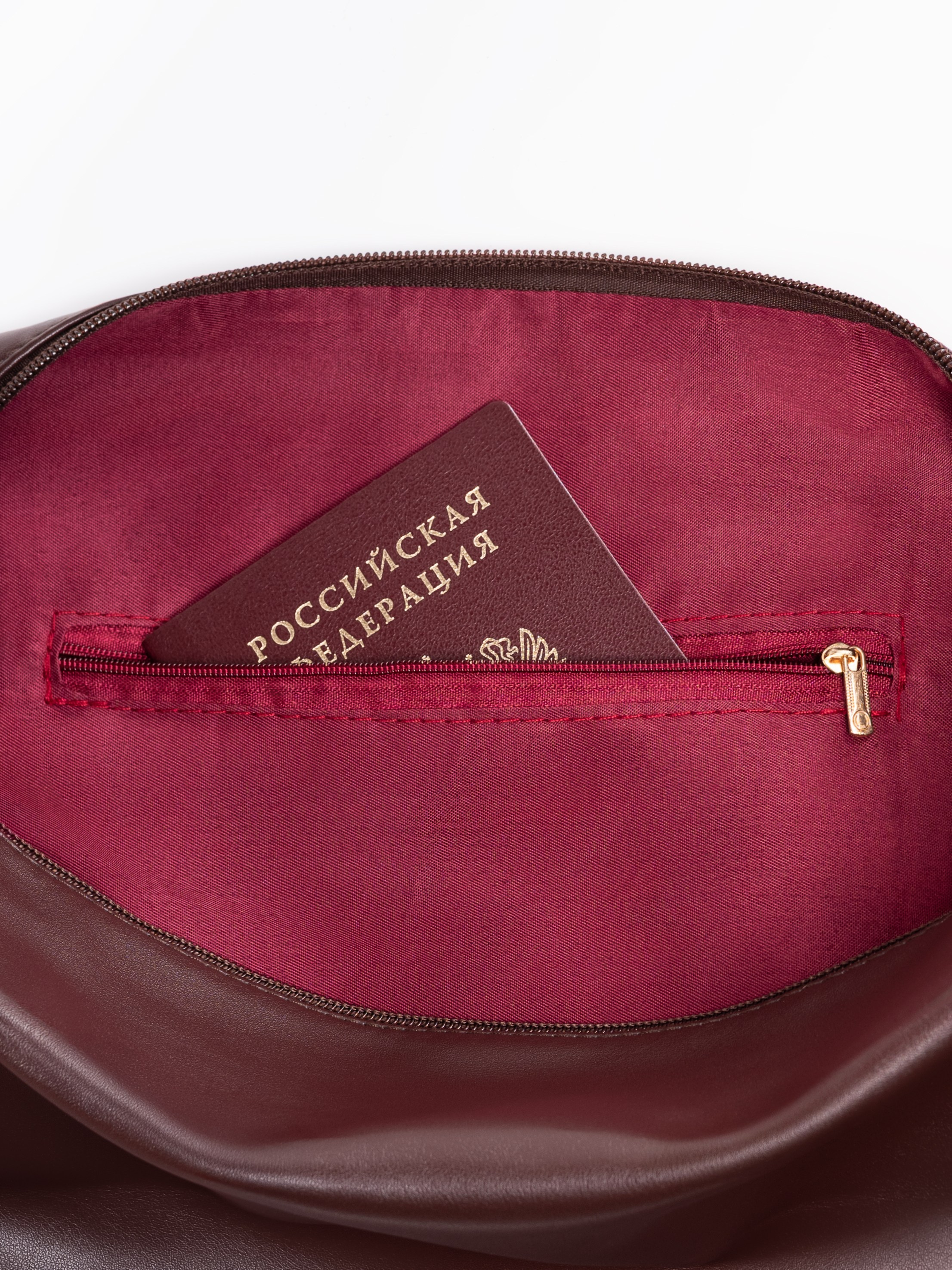 Q Кожаные сумки женские предметка серия 4. Предметный фотограф, фото для маркетплейсов Пятигорск, КМВ