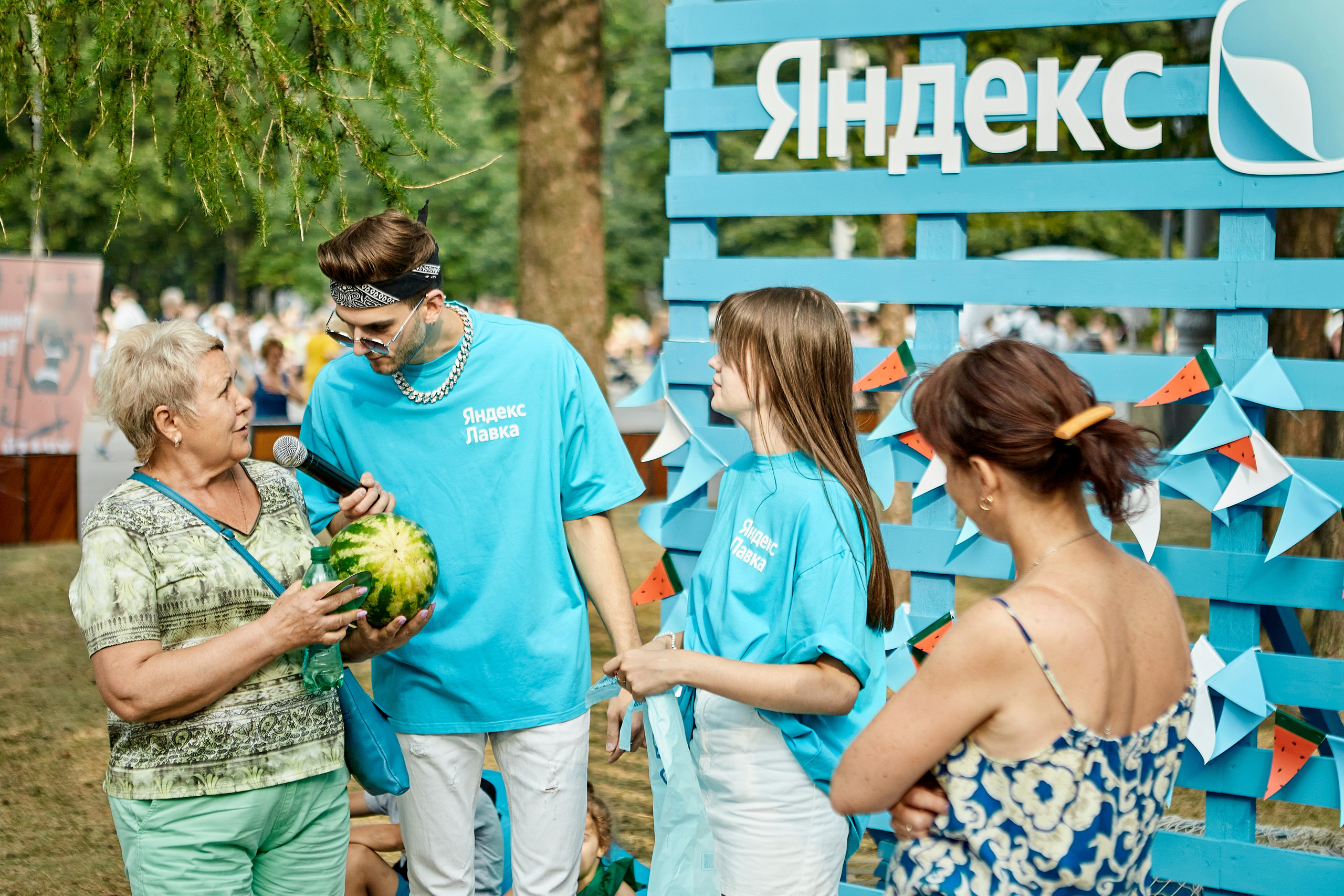 ЯНДЕКС ЛАВКА «АРБУЗНАЯ ФЕЕРИЯ». Фотограф Андрей Егоров