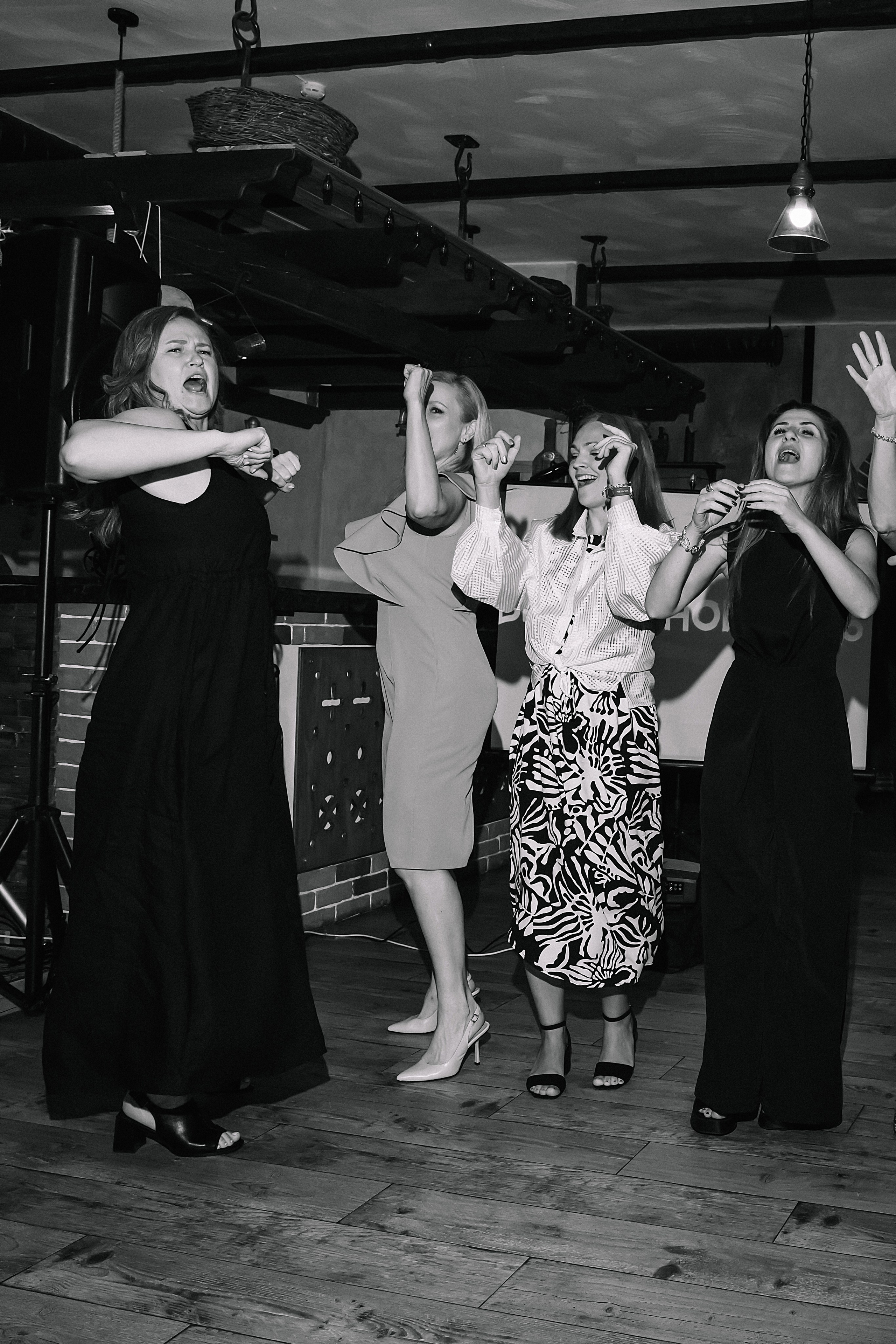 9 класс Гимназия 82. Фотограф и Видеограф в Краснодаре Юлия Солодченко