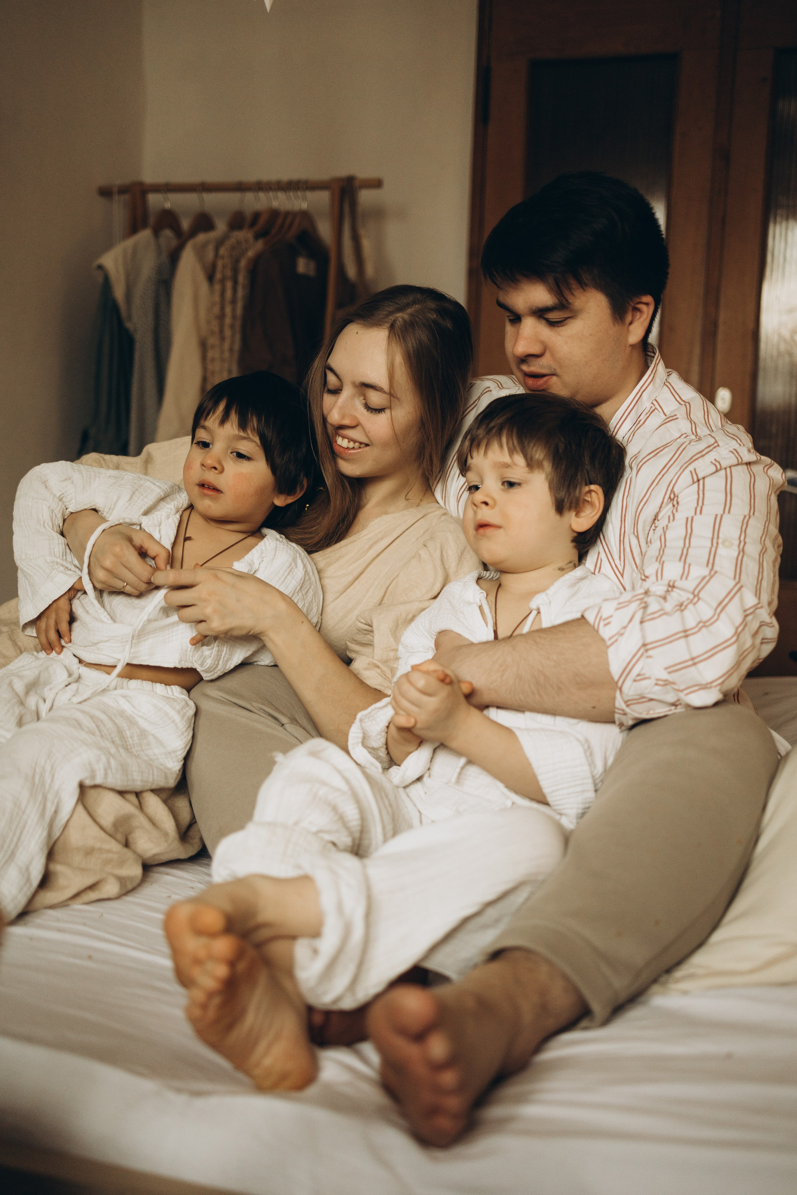 Оля, Саша, Елисей и Демид. Семейный фотограф в Москве Виктория Ястребинская