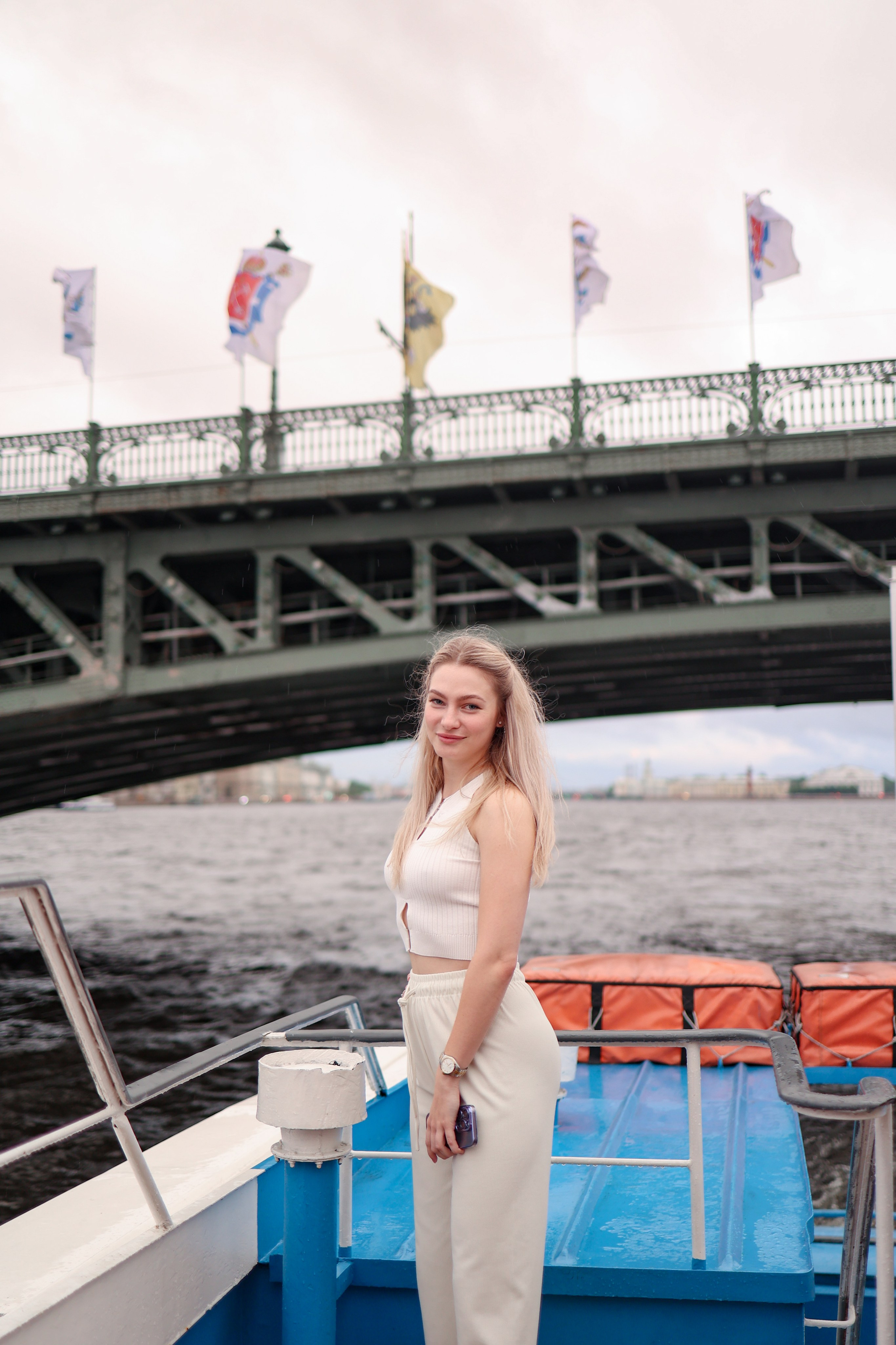 Gravity Project круизы. Репортажный и портретный фотограф в Санктпетербурге. Видиосъемка мероприятий в Санкт-Петербурге