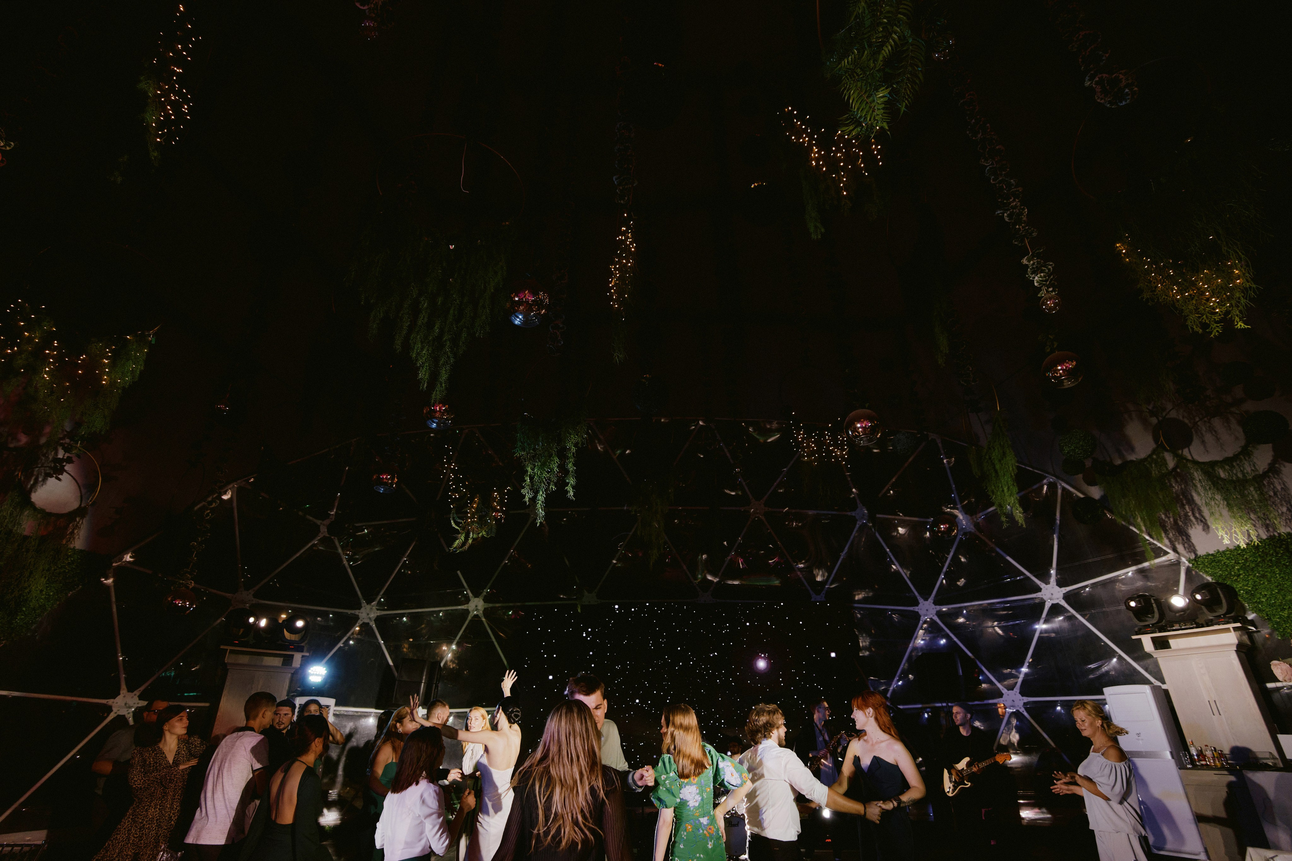 Она похожа на Меган Фокс. Свадебный фотограф в Ростовe-на-Дону Анастасия Прутова