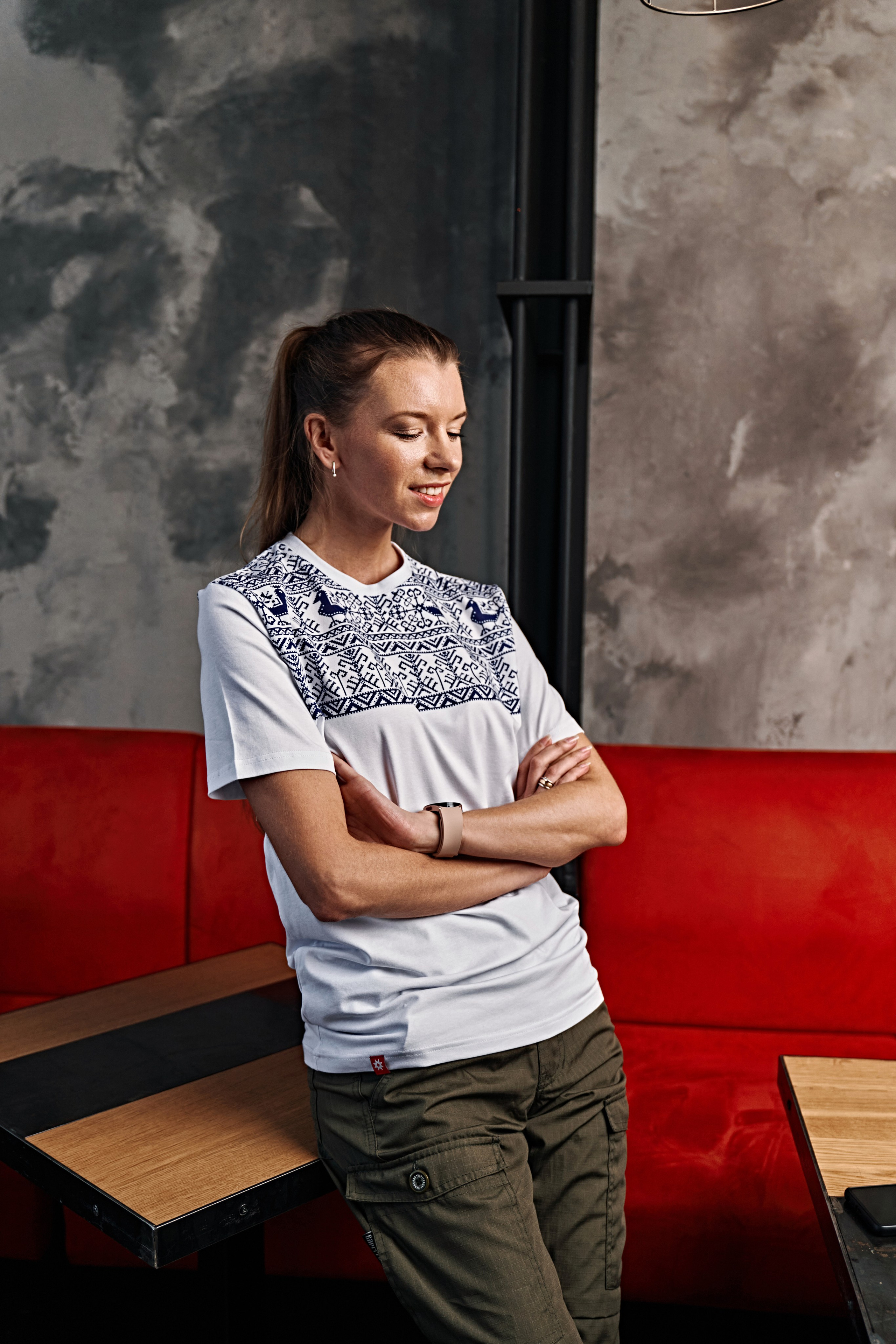 Юлия, 40-42 р-р, рост 176. KED Production — продакшн из СПб. Создаём фото, видео и контент, который помогает брендам и селлерам продавать больше