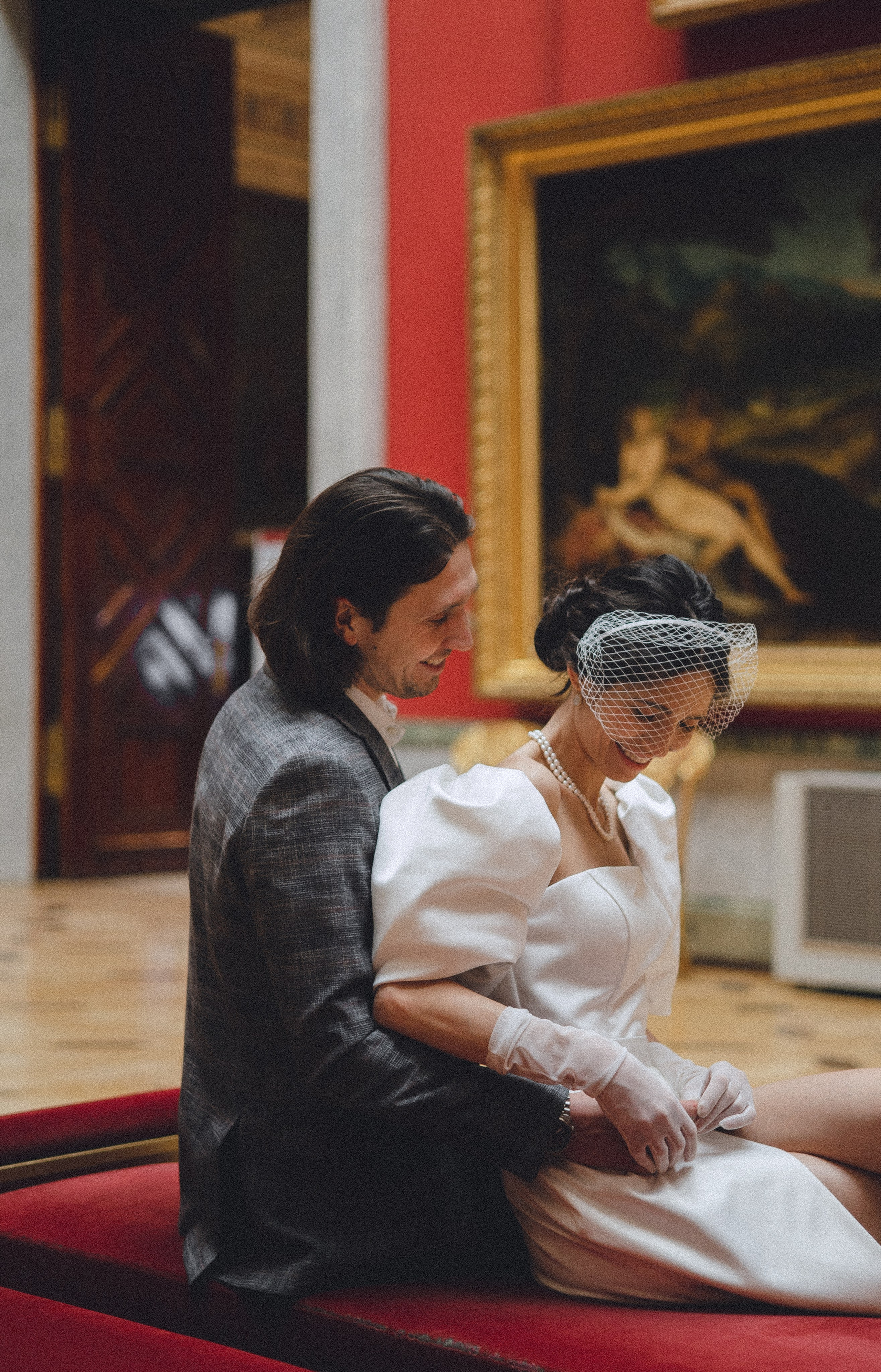 Свадебная съемка в Эрмитаже. Фотограф в Санкт-Петербурге Осокина Елизавета