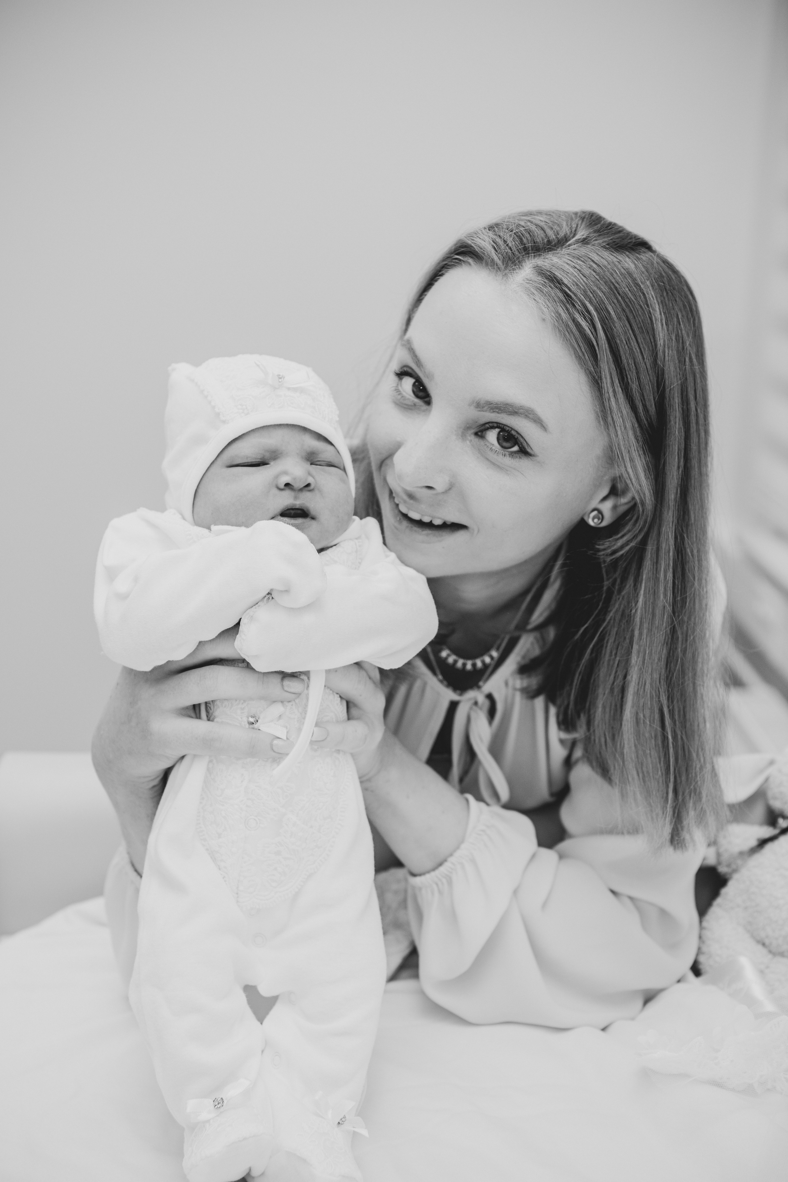 Выписка Виктории. Мать и дитя. Фотограф на выписку из роддома в Москве и МО