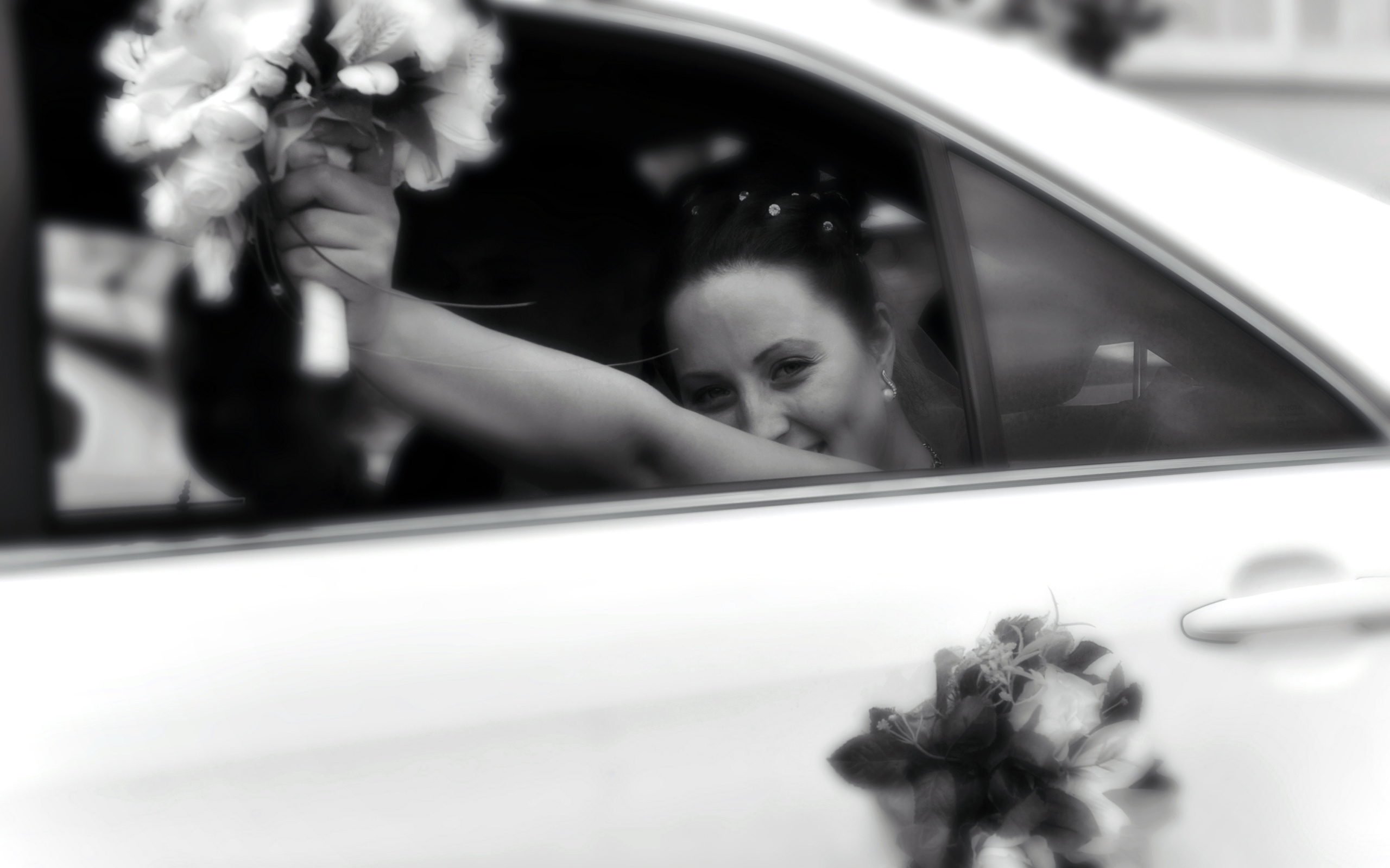 фотограф на свадьбу в Новороссийске, свадебный фотограф Новороссийск, семейный фотограф Новороссийск,  свадебная фотосессия в Новороссийске, фото невесты, фото жениха, фотомолодых, фотосессия в ЗАГСе Новороссийска, фотосессия церемонии, свадебная фотосессия на прогулке , фотопрогулка в Новороссийске, невеста, жених, букет невесты, платье невесты, гости на свадьбе, горько молодым