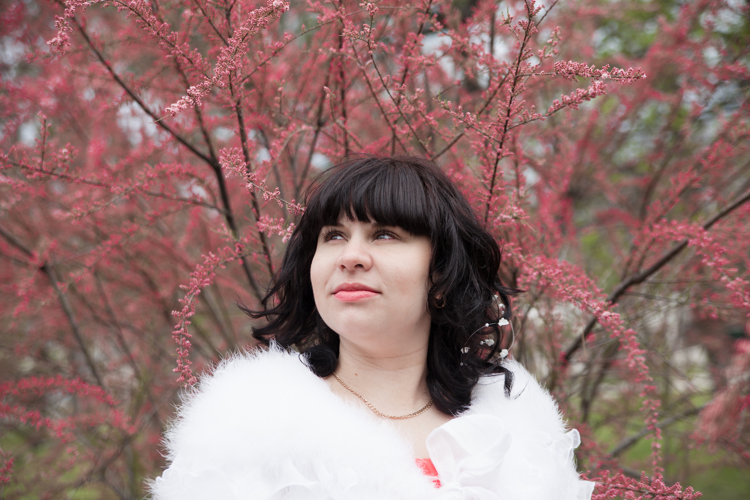 фотограф на свадьбу в Новороссийске, свадебный фотограф Новороссийск, семейный фотограф Новороссийск,  свадебная фотосессия в Новороссийске, фото невесты, фото жениха, фотомолодых, фотосессия в ЗАГСе Новороссийска, фотосессия церемонии, свадебная фотосессия на прогулке , фотопрогулка в Новороссийске, невеста, жених, букет невесты, платье невесты, гости на свадьбе, горько молодым