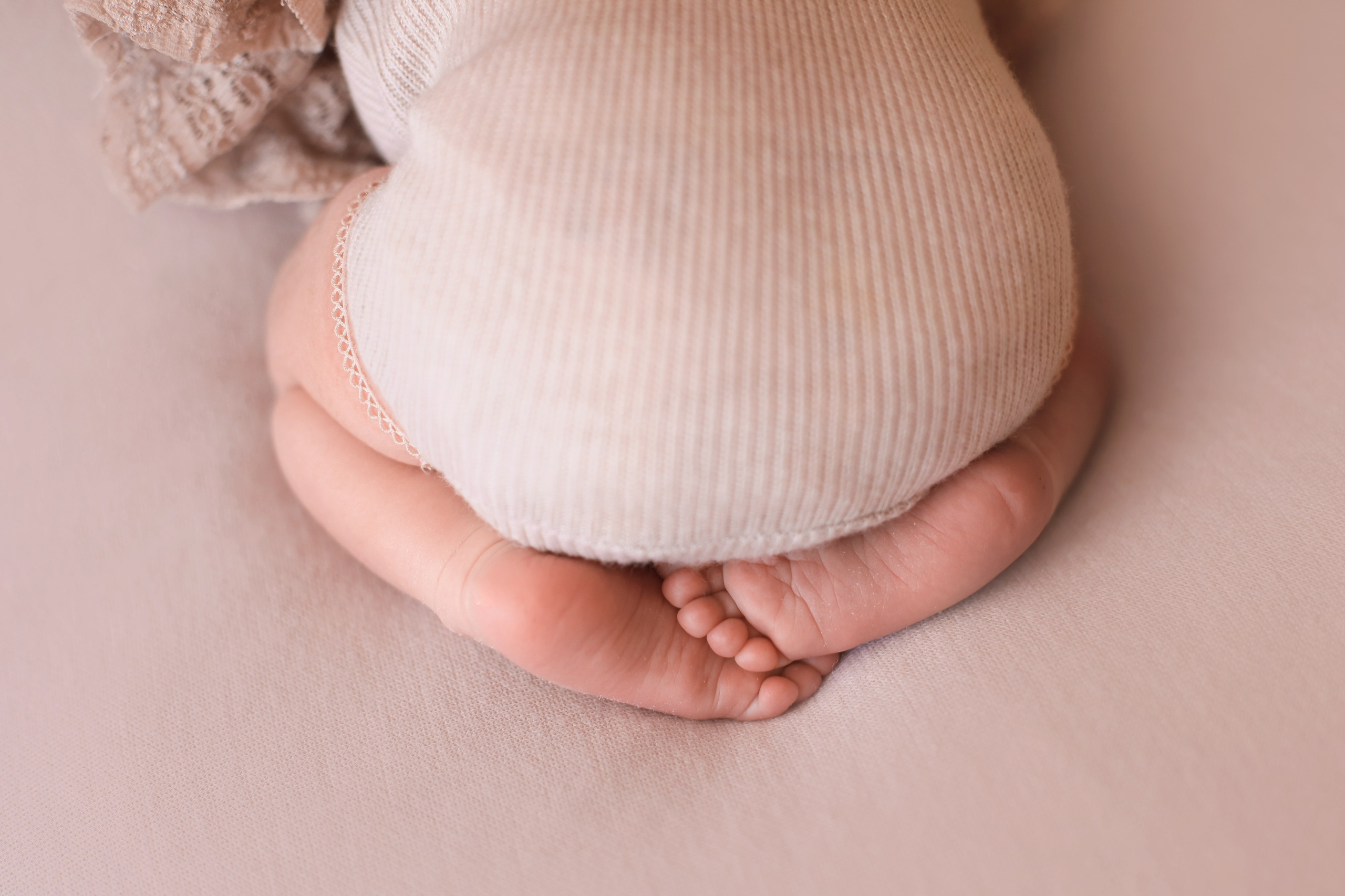 София 18 дней. Семейный фотограф и фотограф новорожденных в Санкт-Петербурге Алина Фе