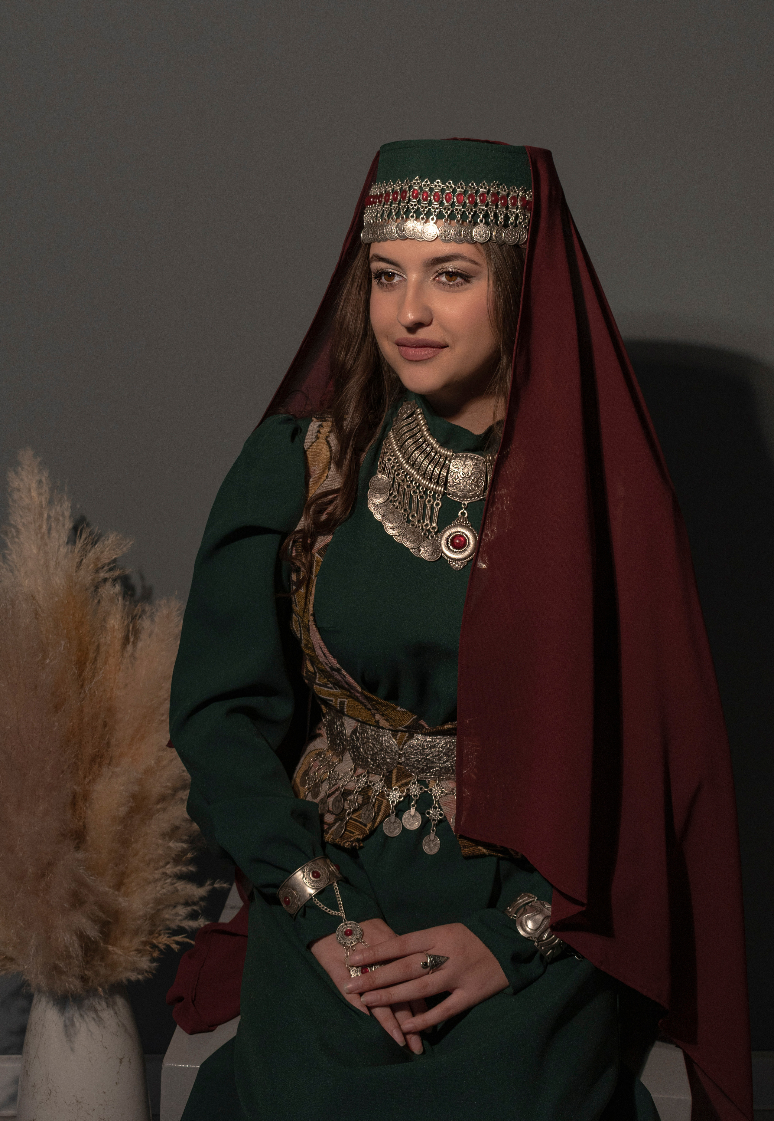 Девушки в таразе. Портретный фотограф Кристина Саргсян
