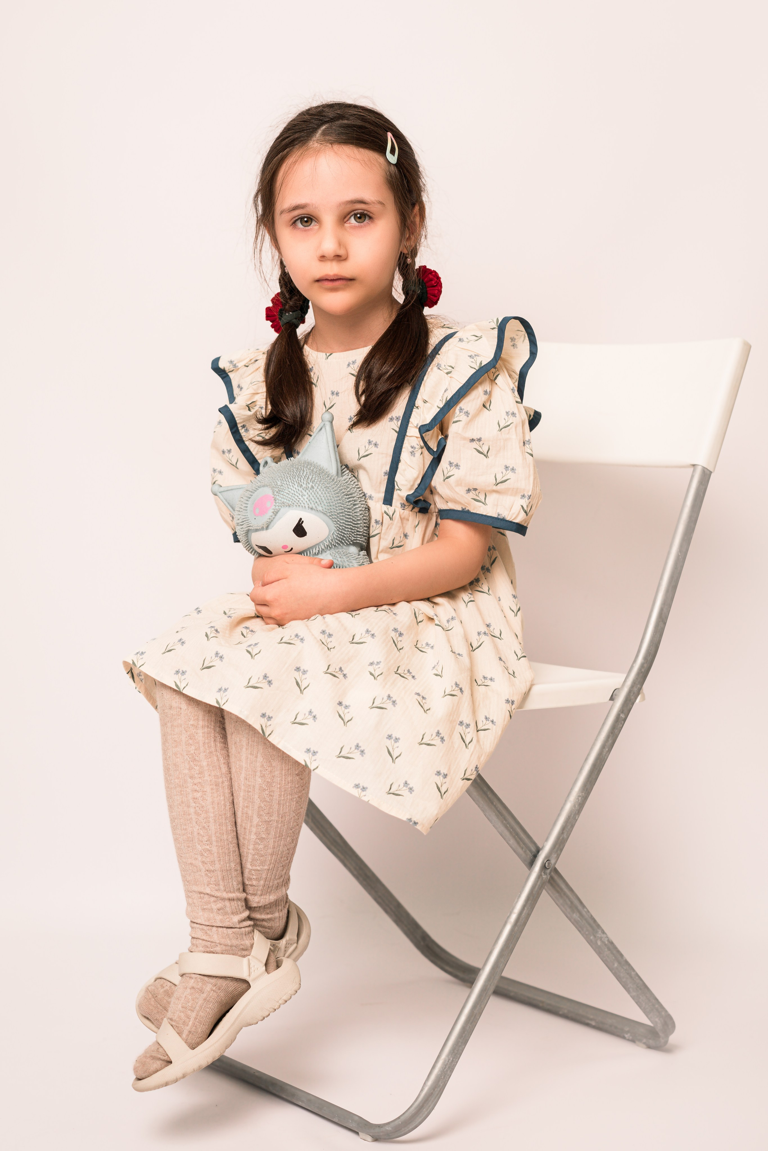 Детский сад, портреты белый фон. Фотограф Шунова Саша