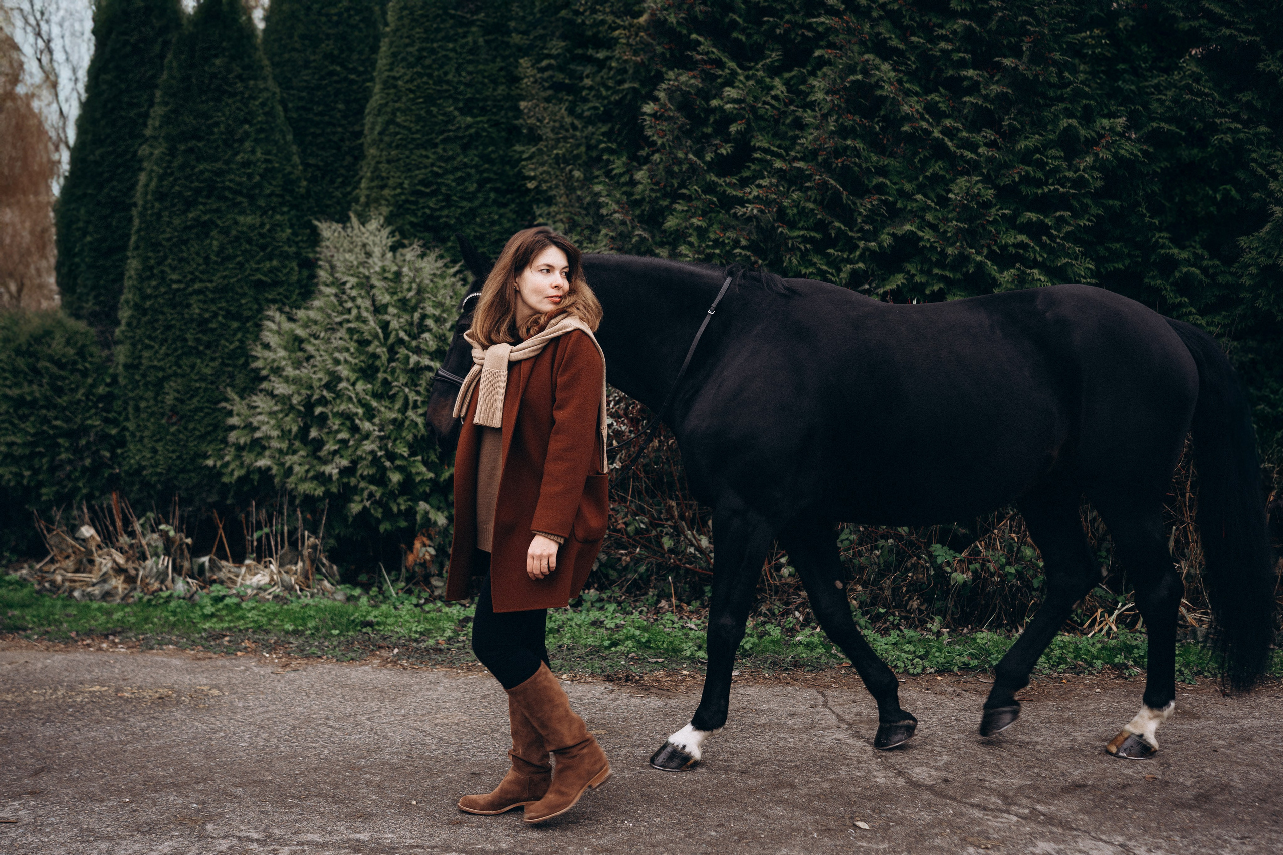 Фотосессия с лошадьми. Фотограф Новорожденных в Москве. Семейные истории в стиле LIFE