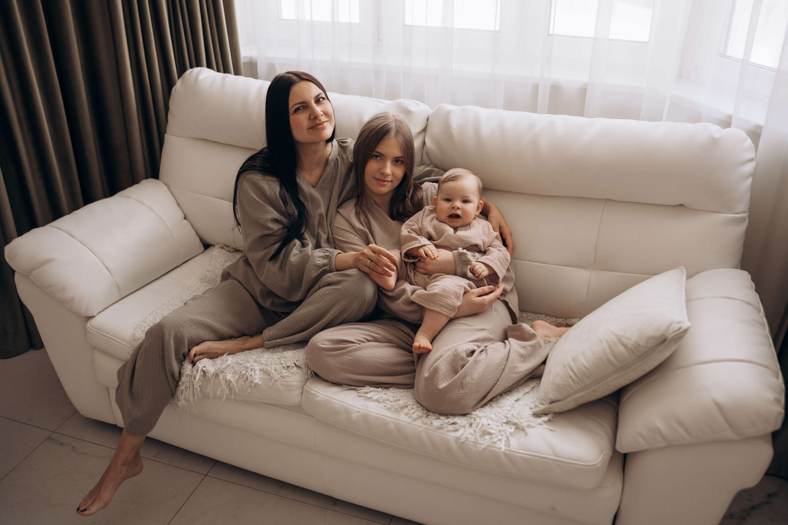 Семейные истории. Фотограф Новорожденных в Москве. Семейные истории в стиле LIFE