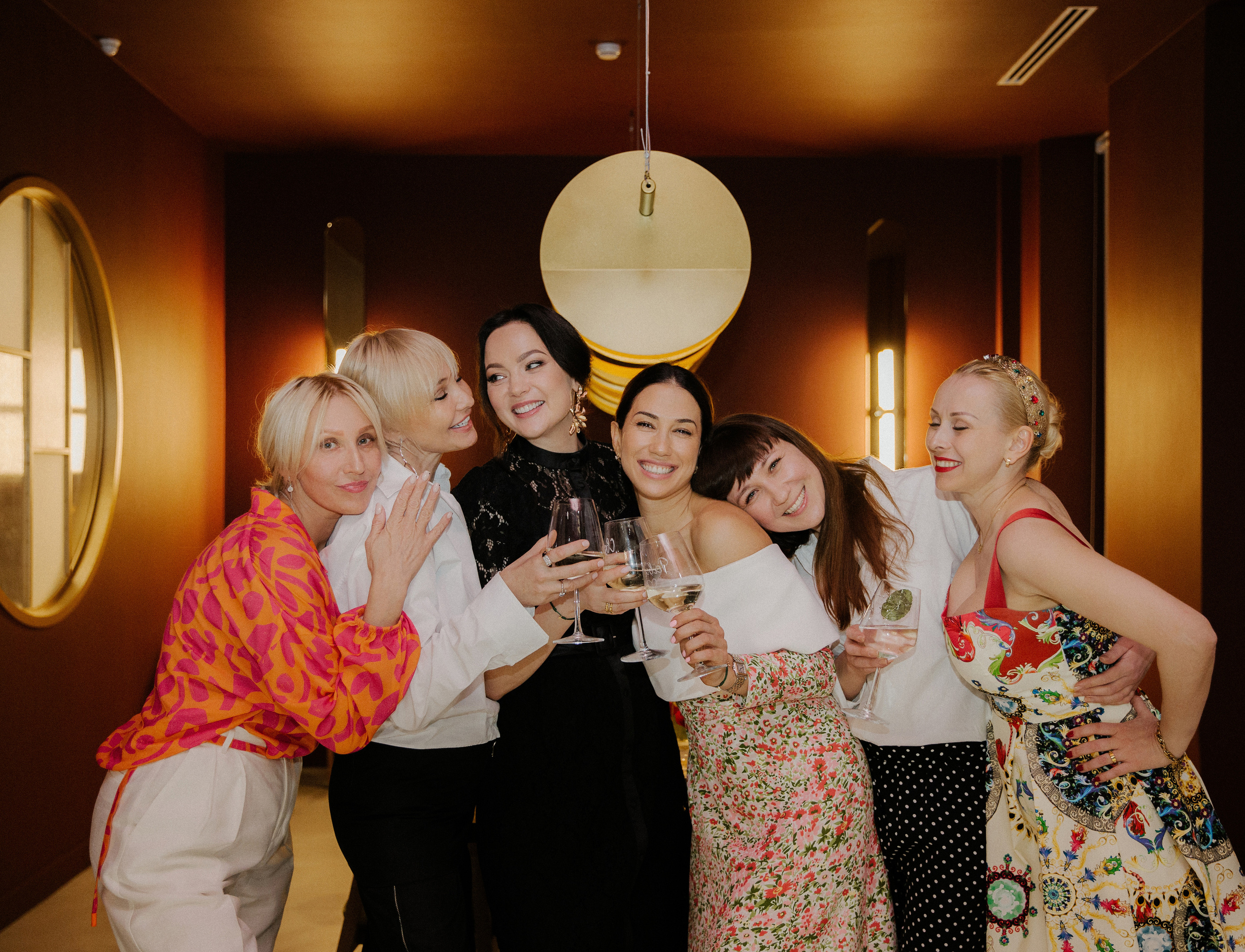 Репортажа съёмка девичника для Светы и Рави. Фотограф в Краснодаре и Краснодарском крае
