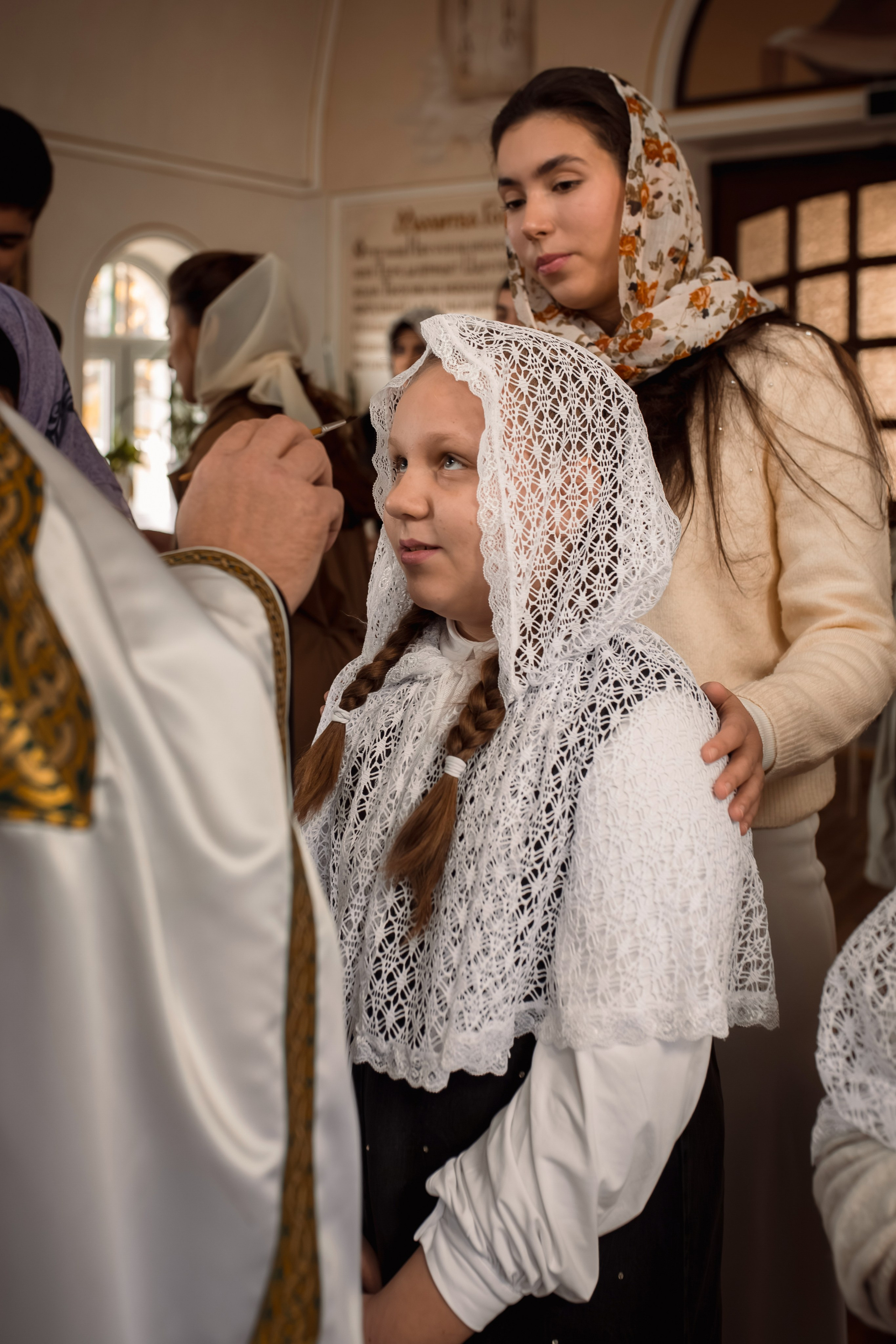 Крещение сестрёнок в храме священномученика Ермогена. Фотограф на Крещение и Венчание в Ташкенте
