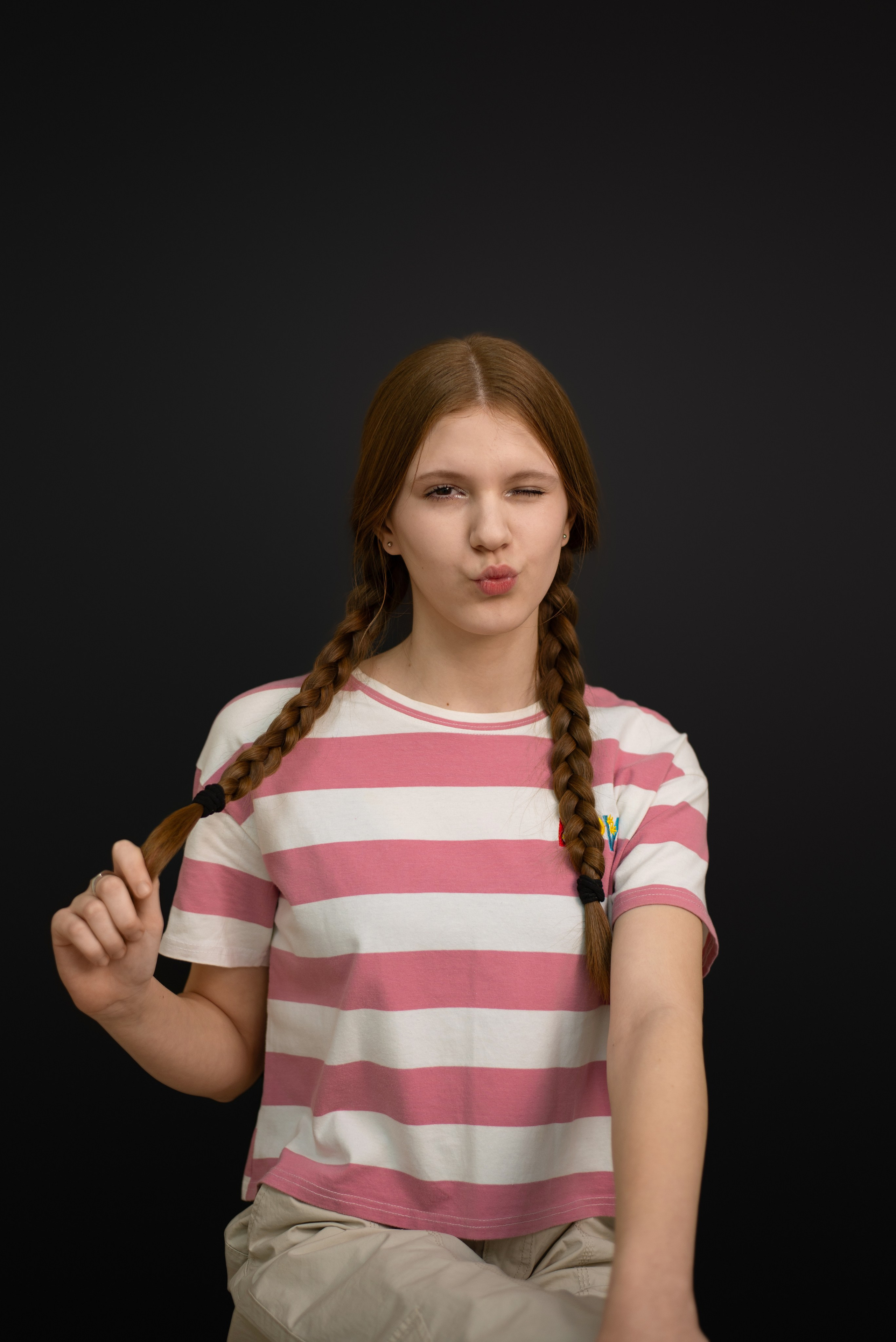 Выпускные альбомы 9-11 класс. Фотограф в Новомичуринске Наталья Малиновская