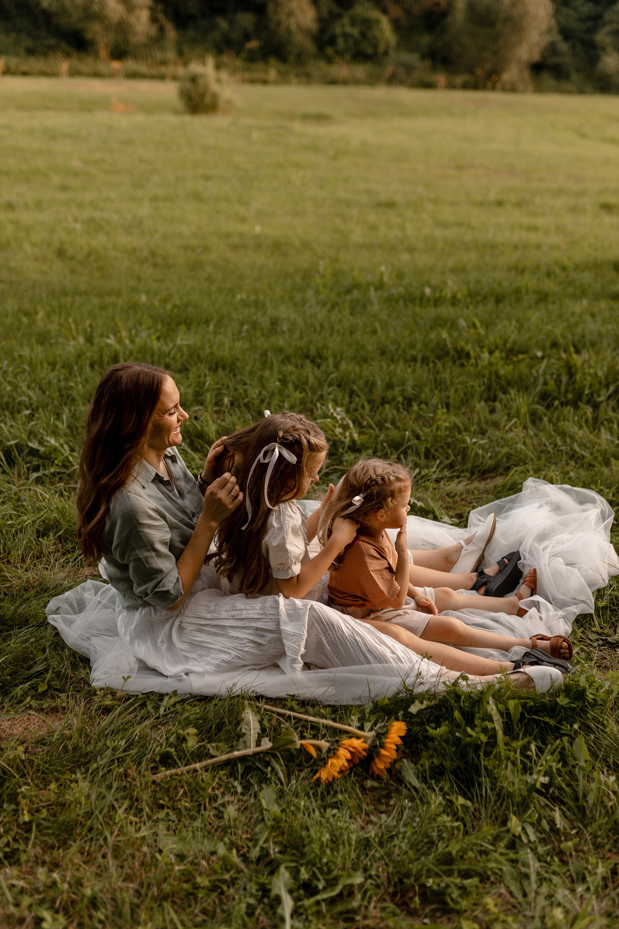 Юлия, Оливия, Эмилия. Свадебный фотограф Елена Ловцевич