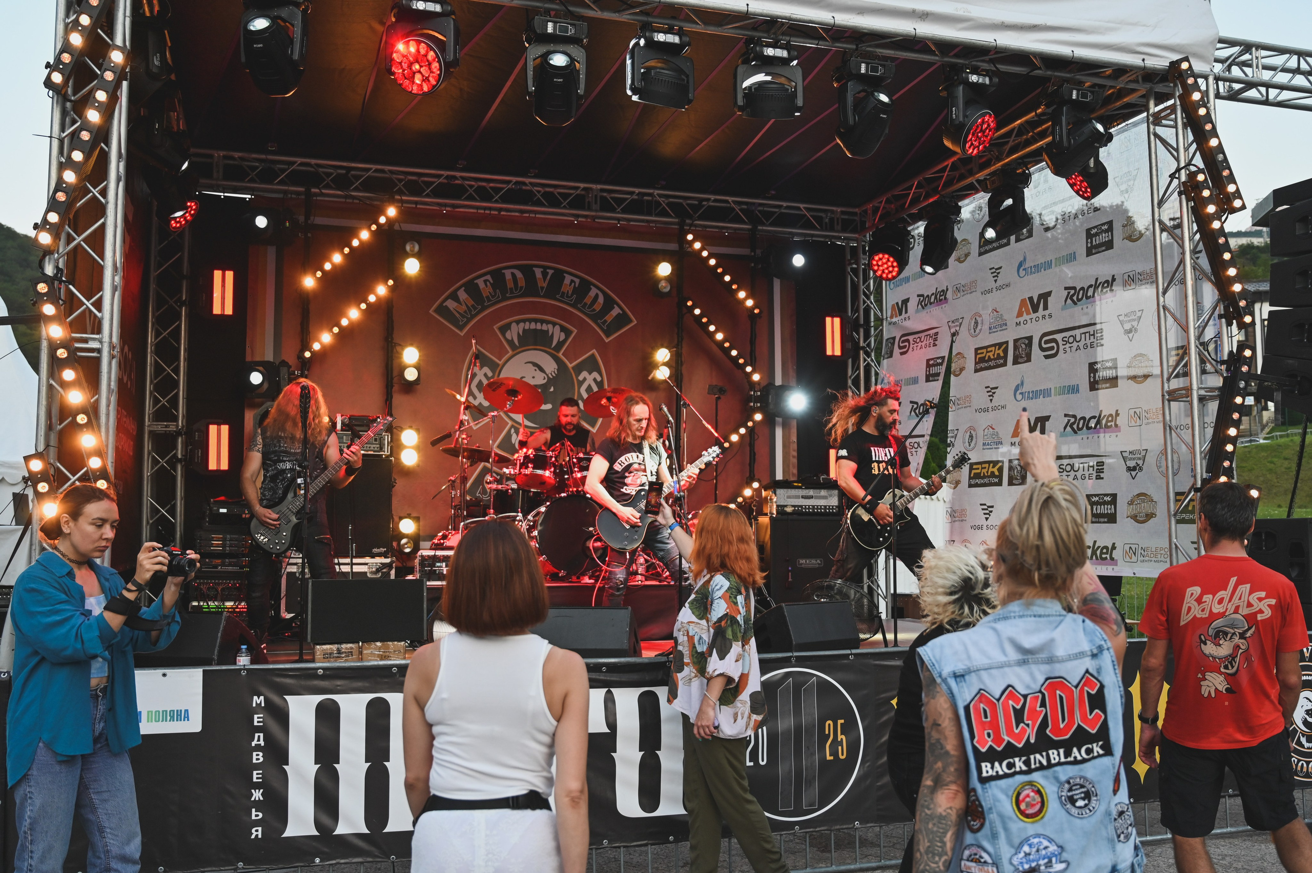 11- ый Ежегодный Байк Фестиваль " Медвежья МОТО ПОЛЯНА». Фотографирую счастливых людей в Сочи