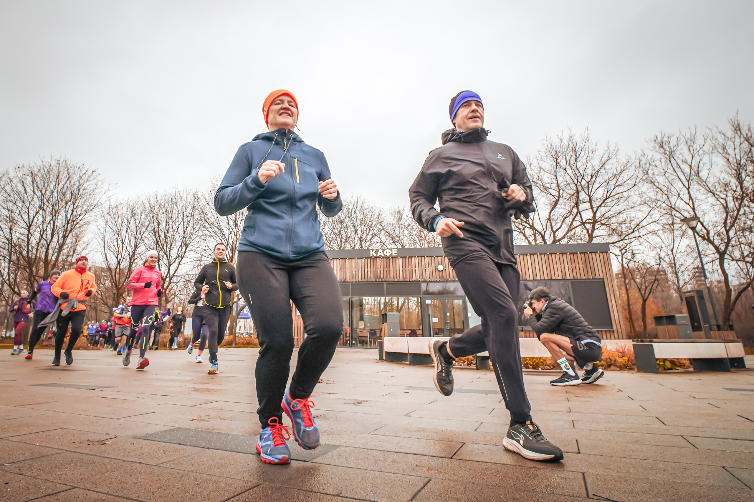 #марафонудома #яuzarun 2024 2-я петля, группа 6:30. Роман Капилюшов. Бег. Фото. Видео. г. Люберцы