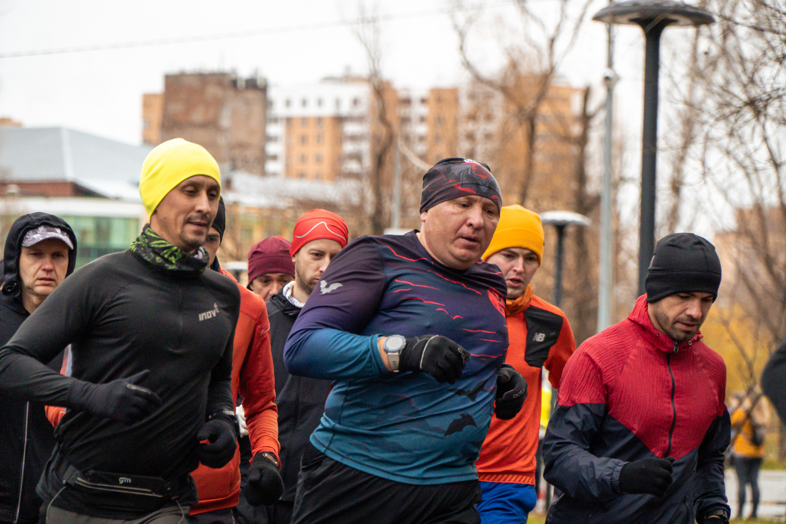 5 вёрст Реутов 16.11.2024. Роман Капилюшов. Бег. Фото. Видео. г. Люберцы