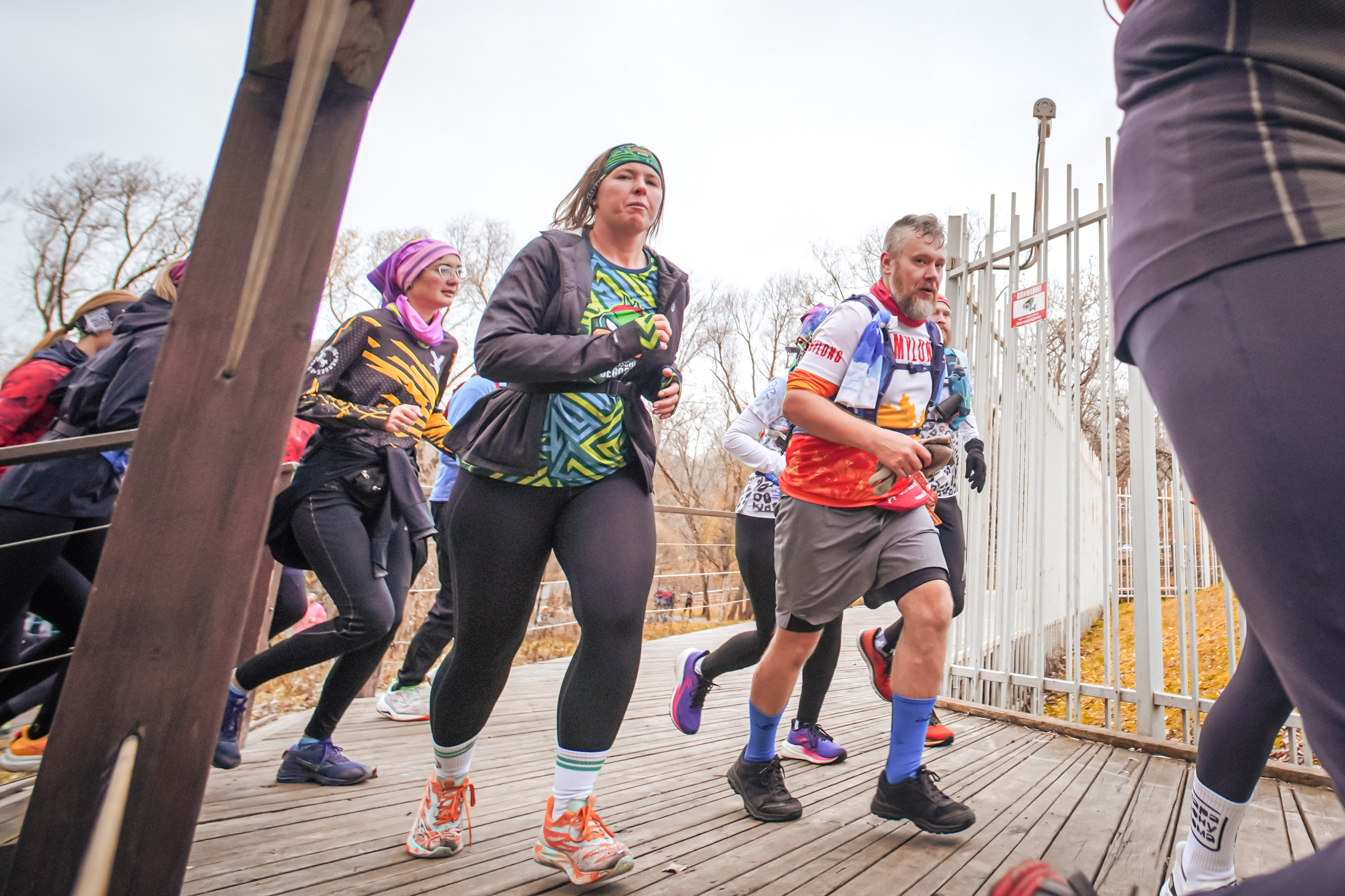 #марафонудома #яuzarun 2024 2-я петля, группа 6:30. Роман Капилюшов. Бег. Фото. Видео. г. Люберцы