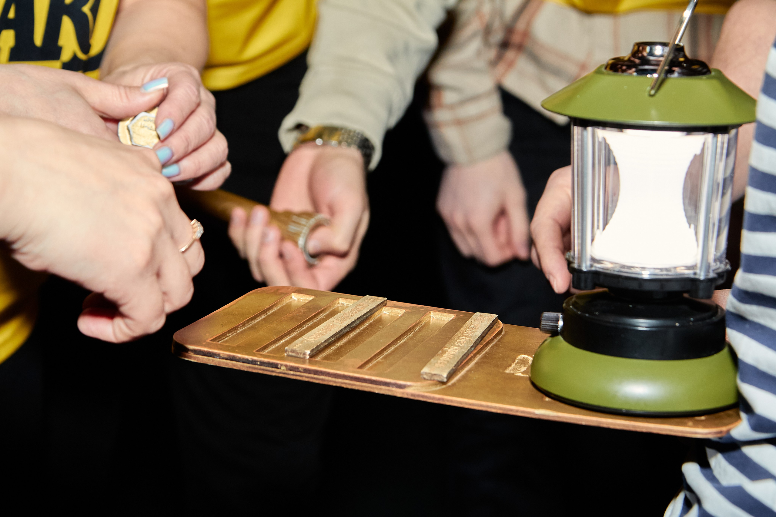 Корпоративные квесты. Предметный и репортажный фотограф Алексей Кротов