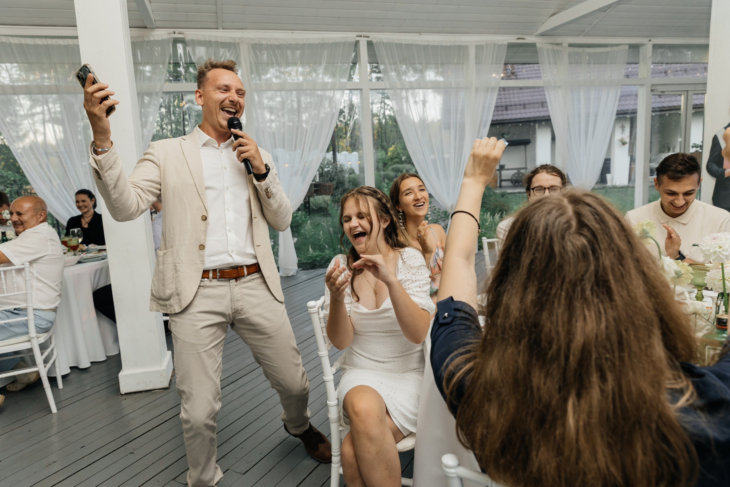 Ведущий Ураков. Подрядчики и друзья сети свадебных площадок House for wedding