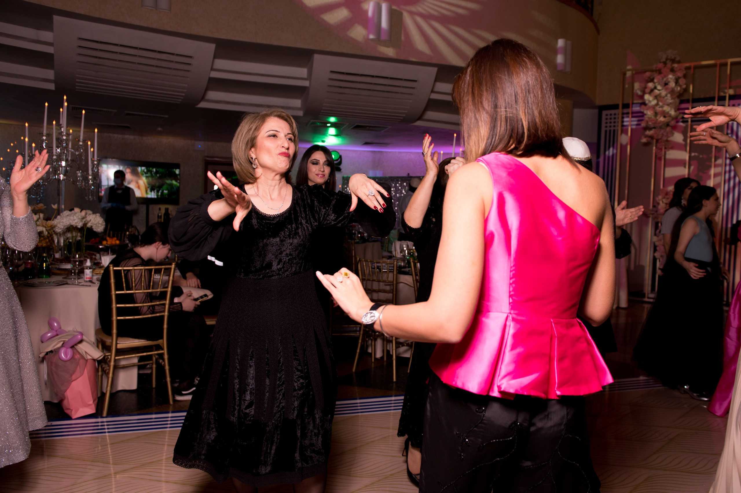 Бар-Мицва Альберта. Репортажный фотограф и видеограф Слава Думчев. Тимбилдинги, отчетники, корпоративы