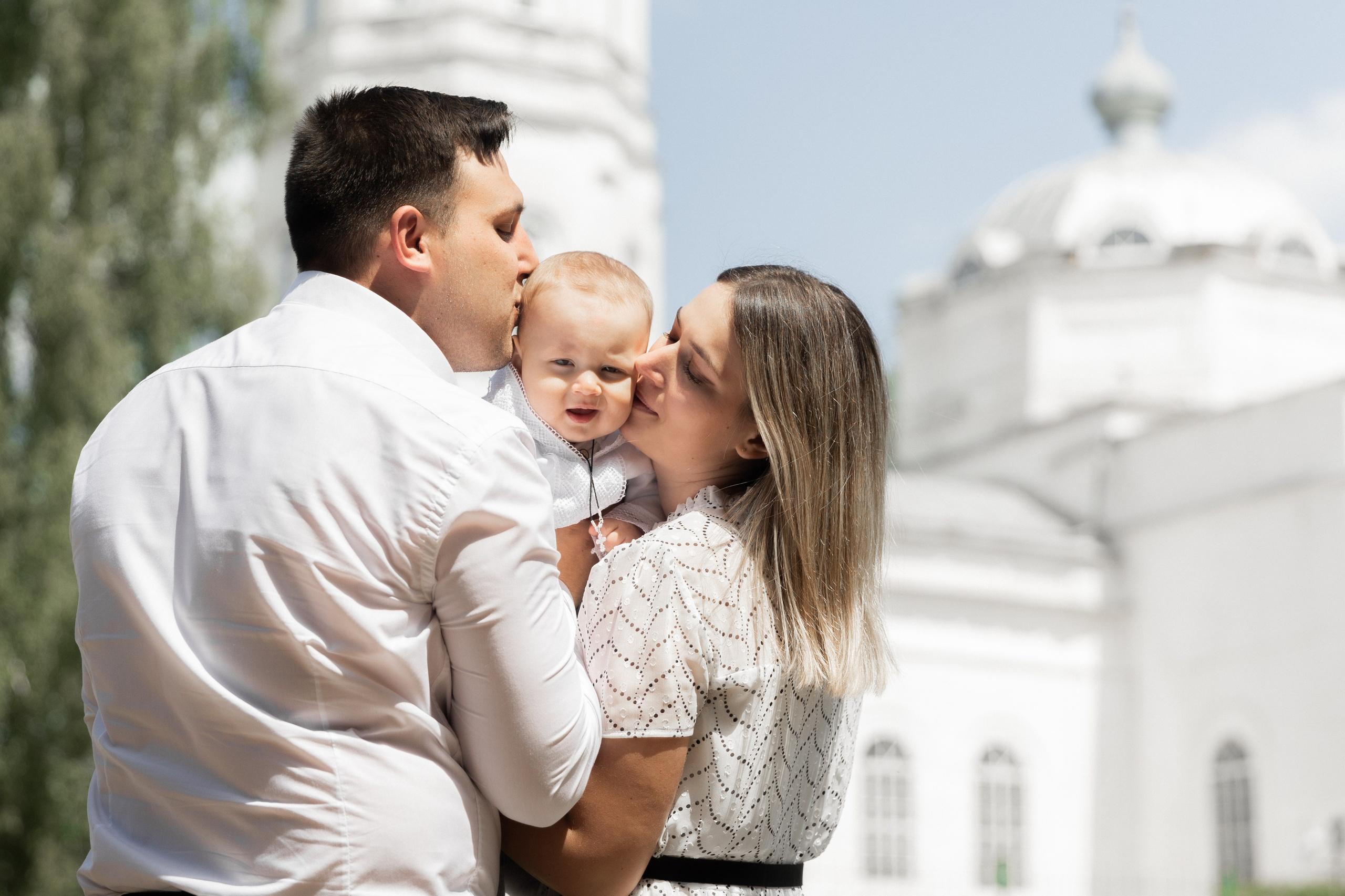 Таинство крещения в Чернянке с. Раевка. Фотограф Максим Никонов