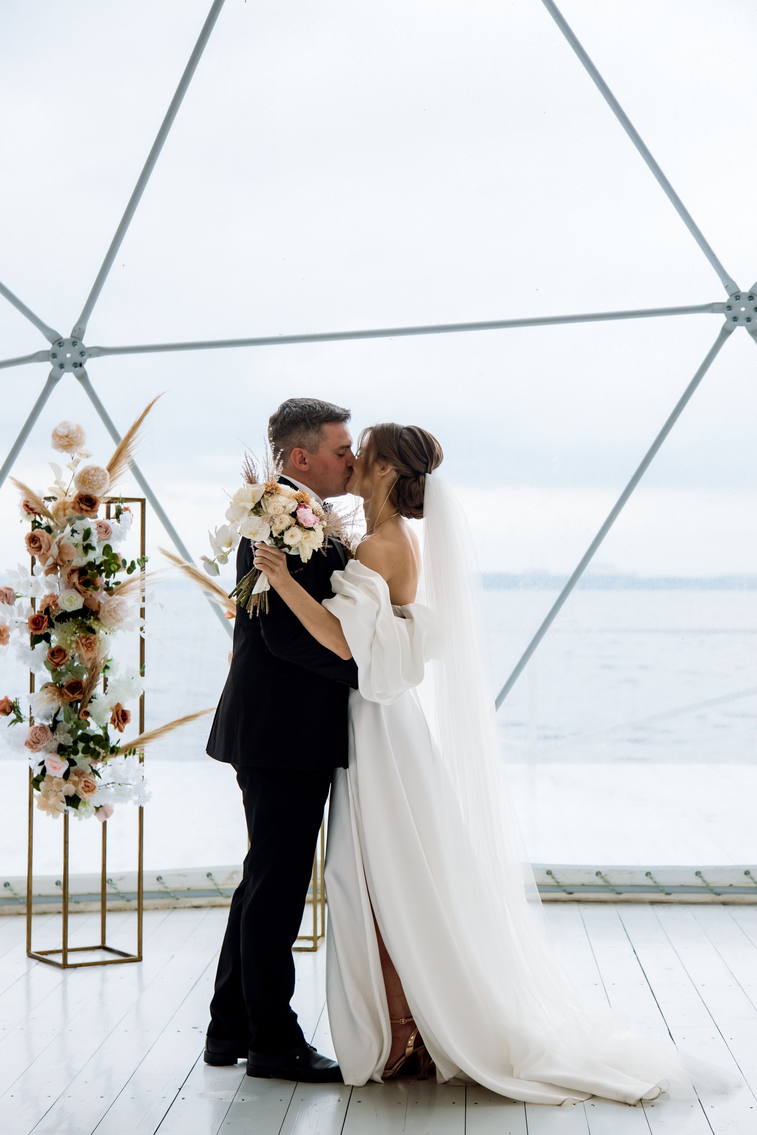 Виктория и Антон. Свадебный и семейный фотограф Екатеринбург Настя Саедгалина