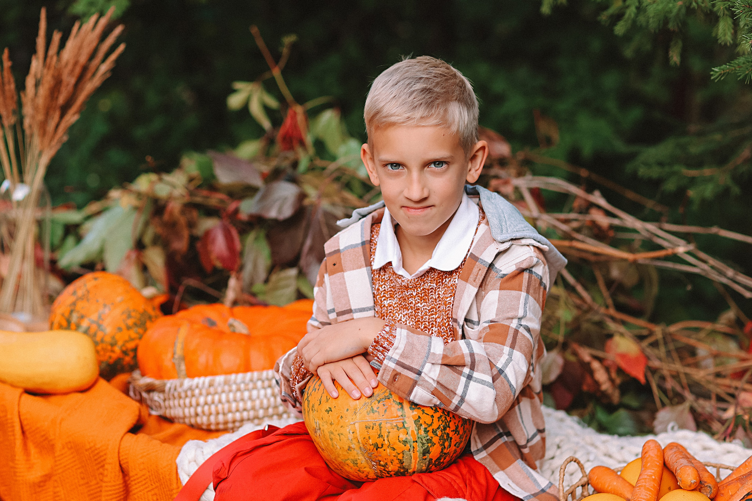 Тыквы. Семейный фотограф Тюмень, фотограф на роды Салмина Мария