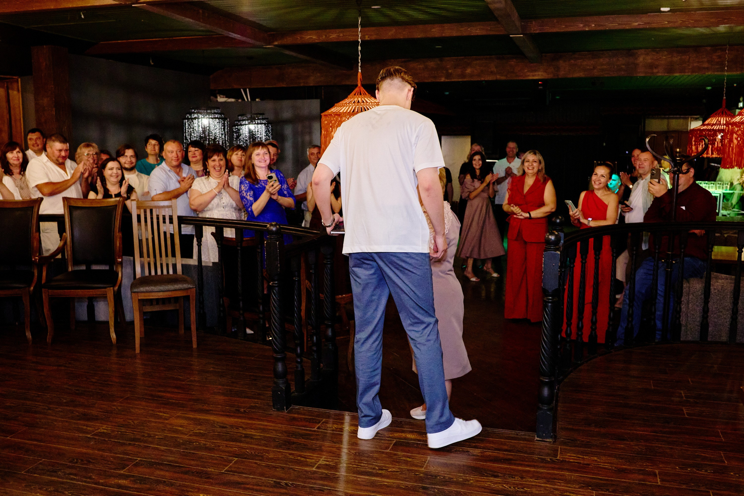 Выпускной 35 Сош. Фотограф Выпускные альбомы Таганрог Сергей Коробченко