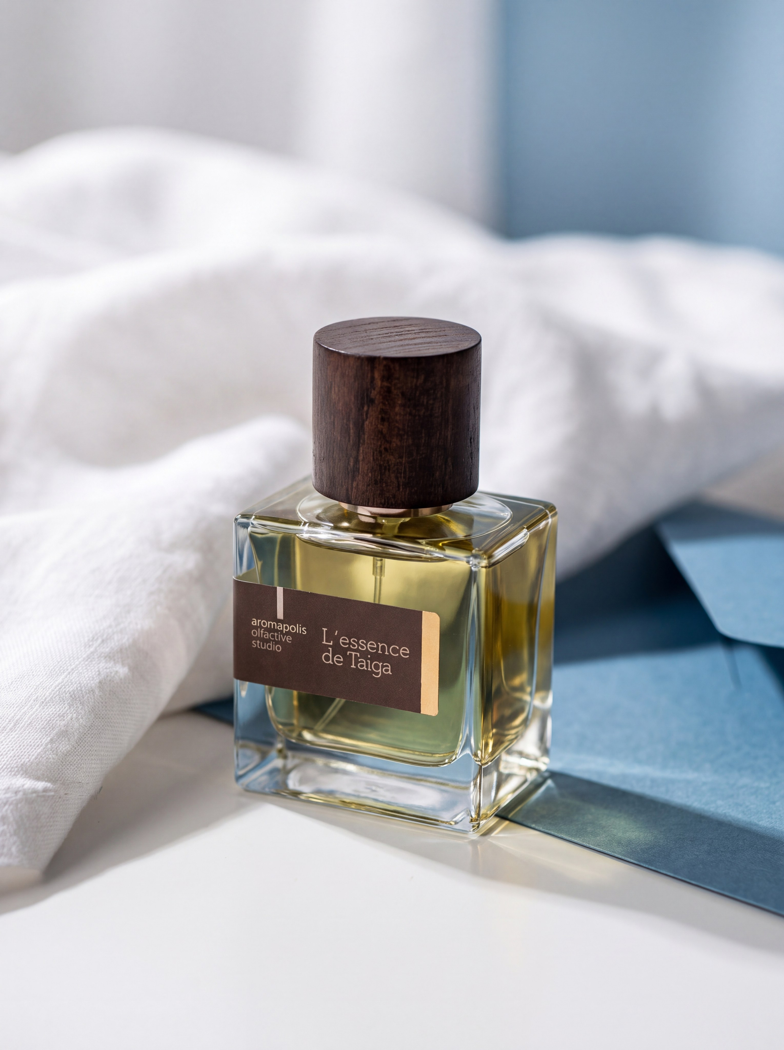 • Мокапы, фирменный стиль и визуалы для бренда. Нейрокреатор Анастасия AISTHETIC