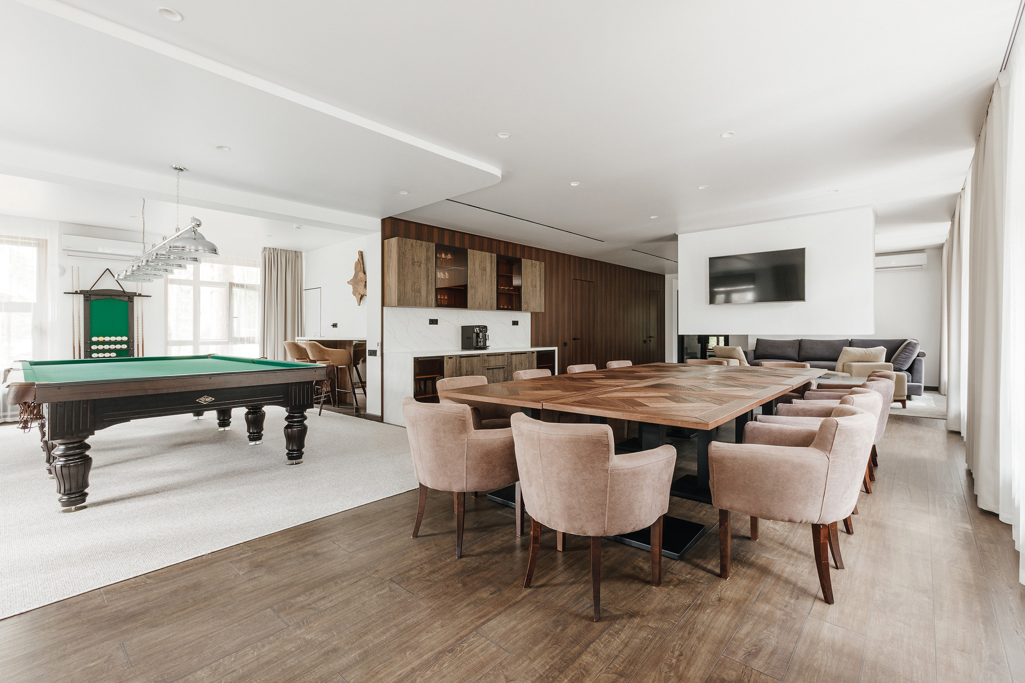 Интерьерная фотосъемка в Москве. Фотограф Сергей Наставник. Рекламная фотосъемка любой сложности