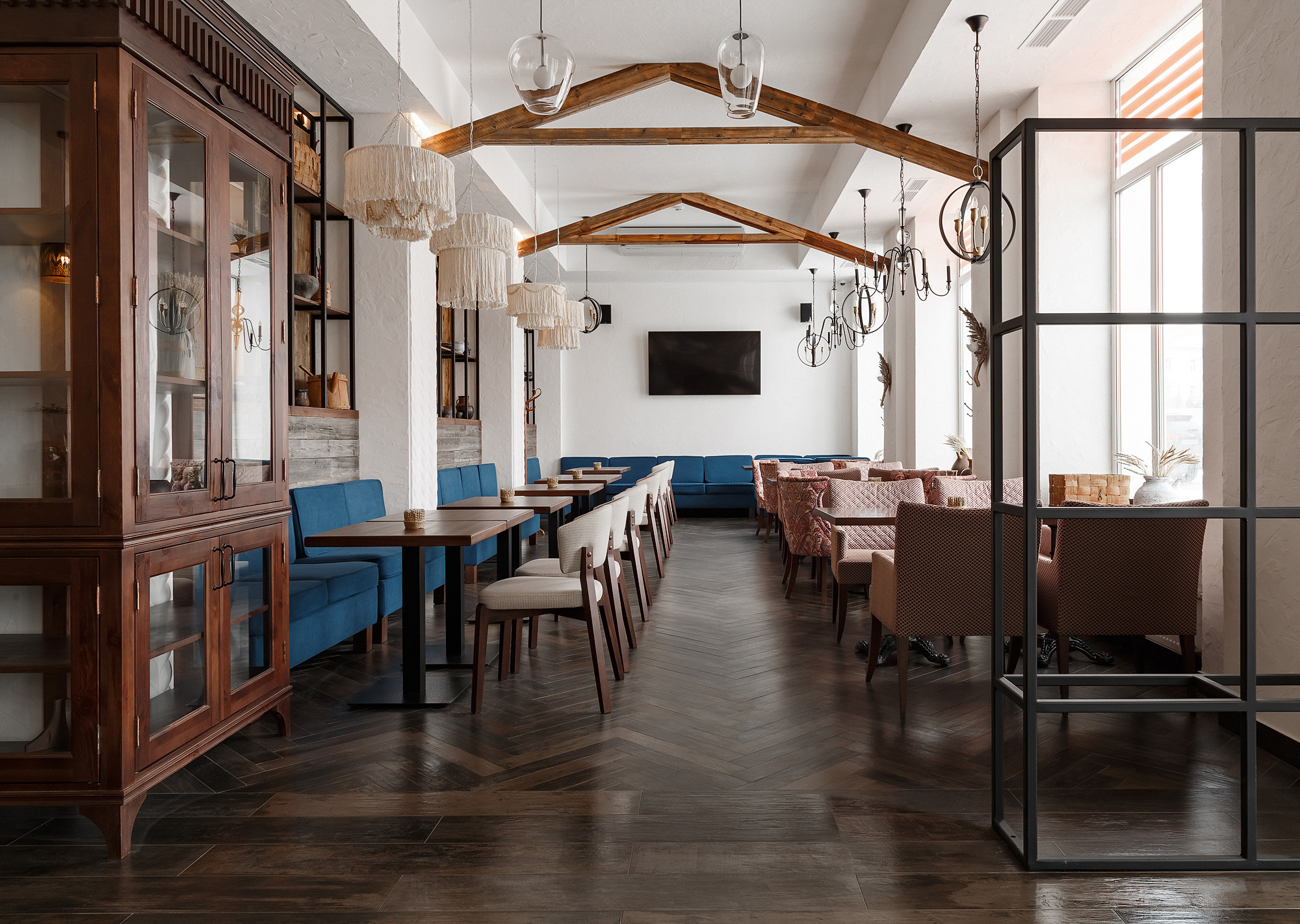 Интерьерная фотосъемка в Москве. Фотограф Сергей Наставник. Рекламная фотосъемка любой сложности