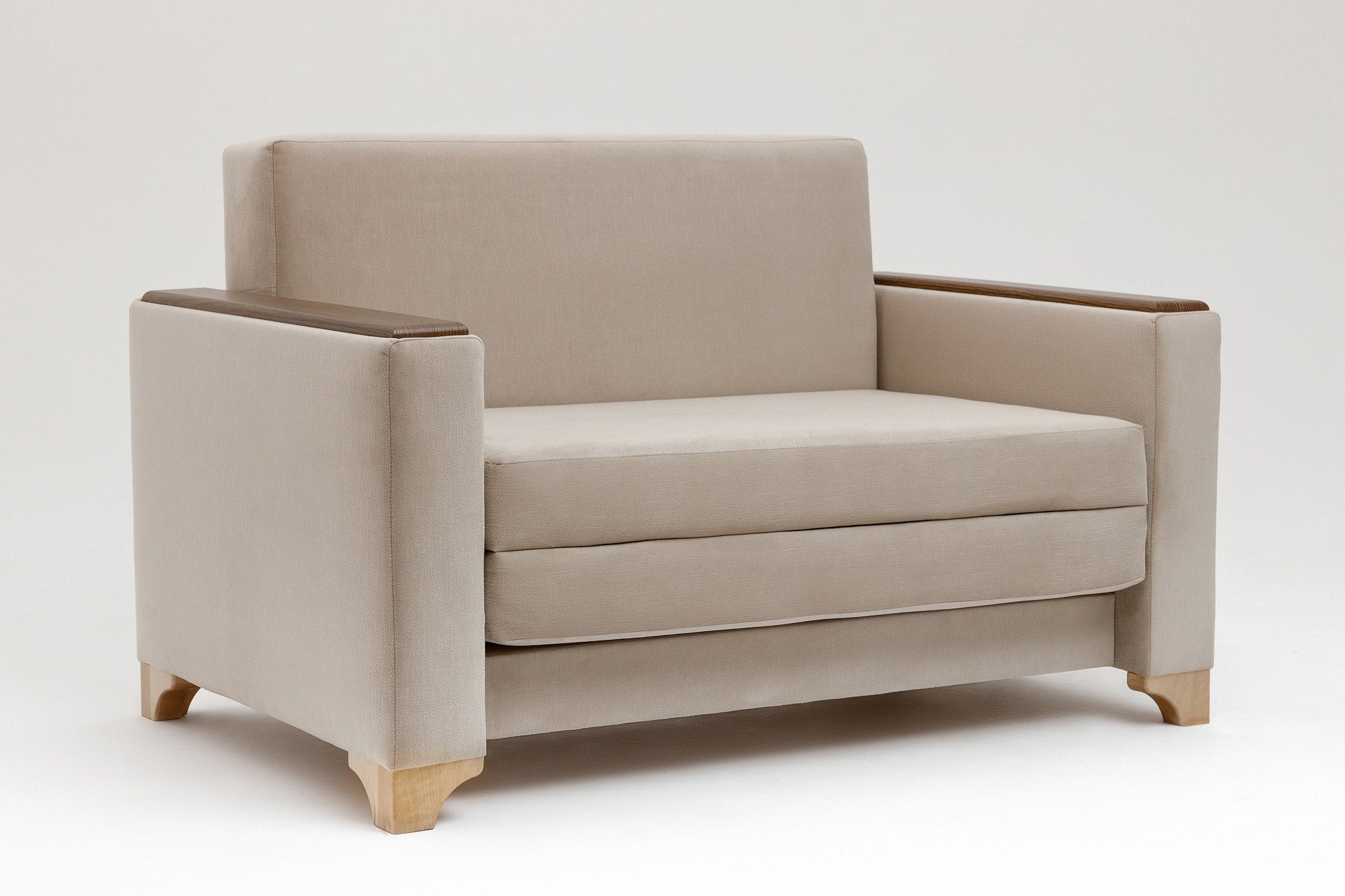 Предметная фотосъемка для маркетплейсов. Фотограф Сергей Наставник. Рекламная фотосъемка любой сложности