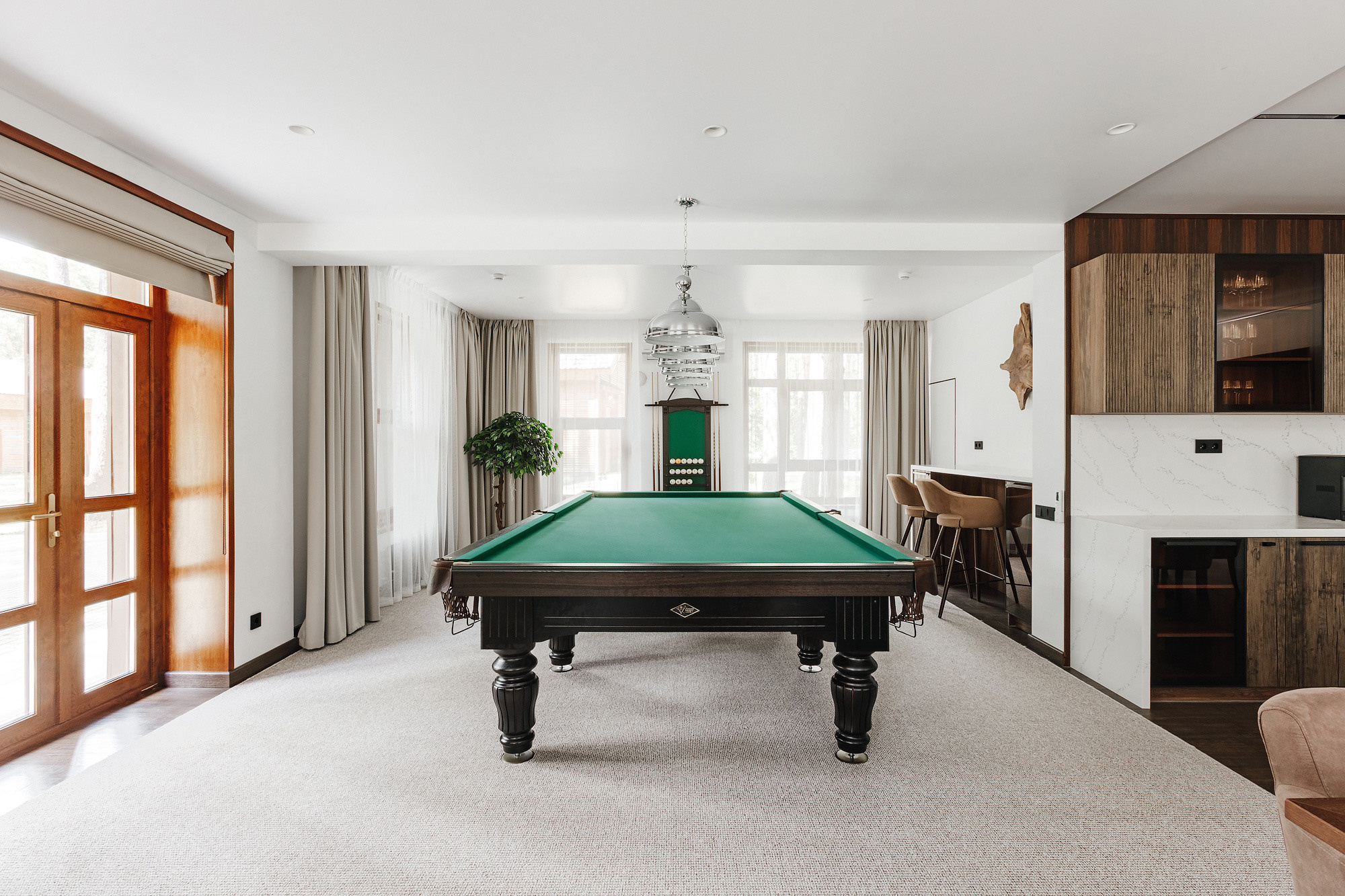 Интерьерная фотосъемка в Москве. Фотограф Сергей Наставник. Рекламная фотосъемка любой сложности