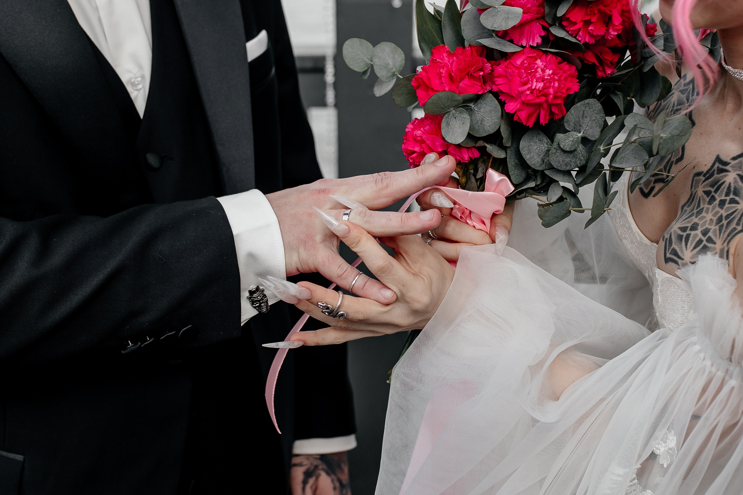 Саша и Таня 2024. Свадебный и портретный фотограф Алина Иванова. Екатеринбург-Москва