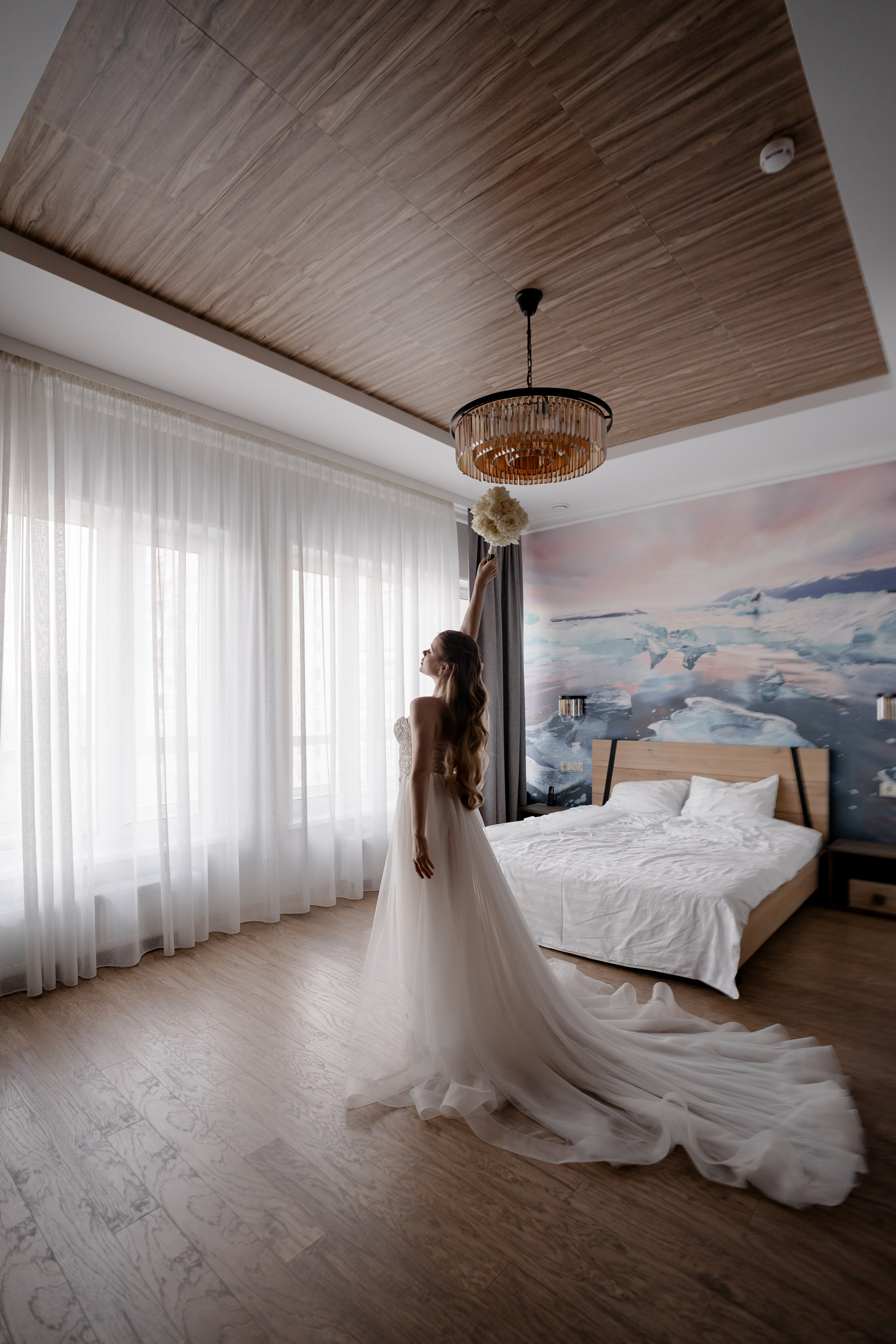 СВАДЕБНАЯ СЬЕМКА СБОРОВ В ОТЕЛЕ И ВЫЕЗД НА ЦЕРЕМОНИЮ (СНЯТО В СИБИРЕ В НИЖНЕВАРТОВСКЕ). Профессиональный фотограф, Санкт-Петербург — Виктория Богомолова