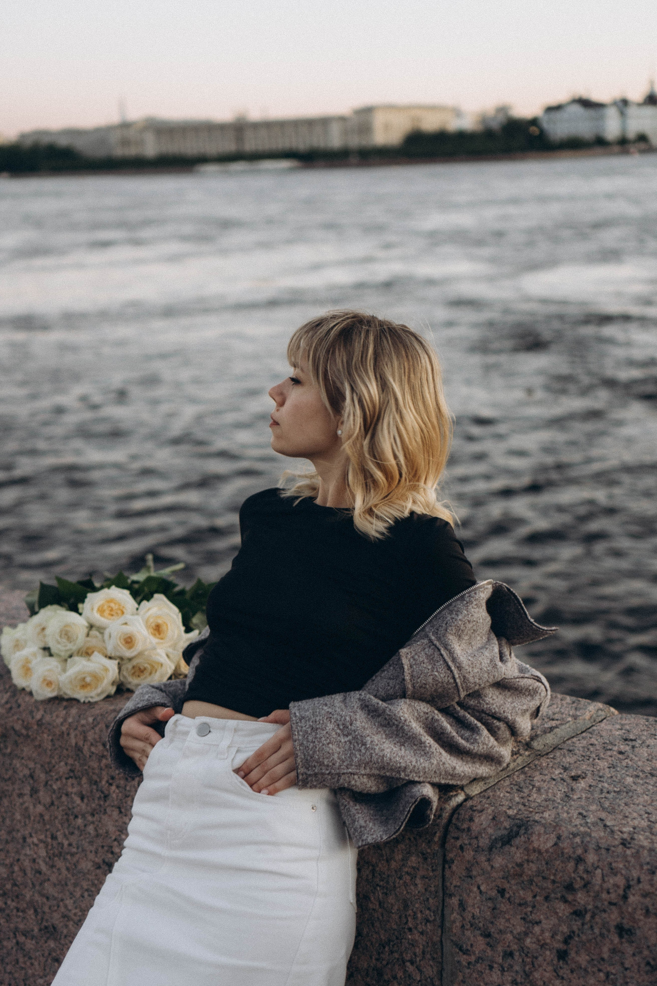 ПРОГУЛКА ПО ГОРОДУ В БЕЛЫЕ НОЧИ (другой вариант). Профессиональный фотограф, Санкт-Петербург — Виктория Богомолова
