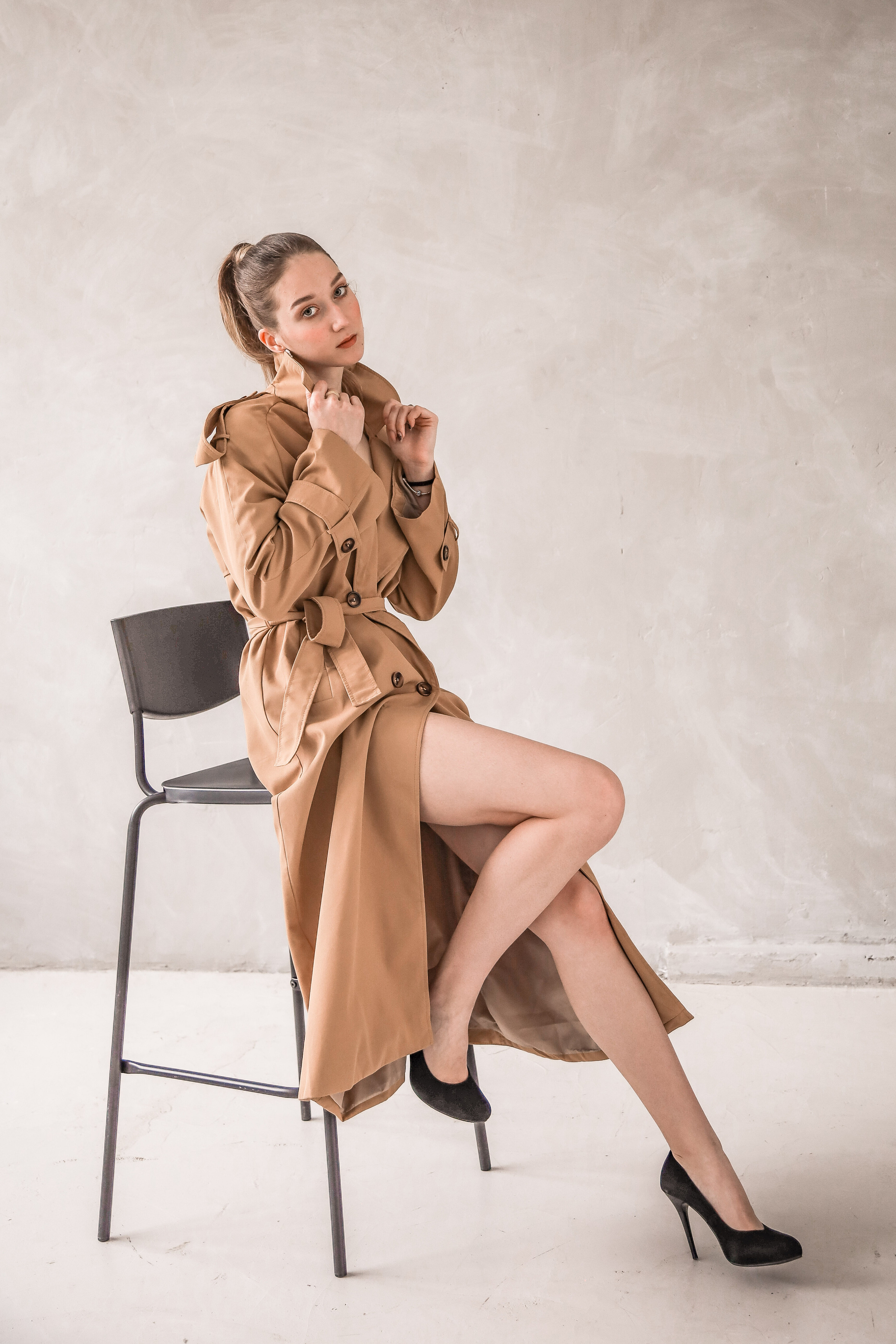 Тренчи. Фотограф Екатеринбург. Фотосессии для маркеплейсов