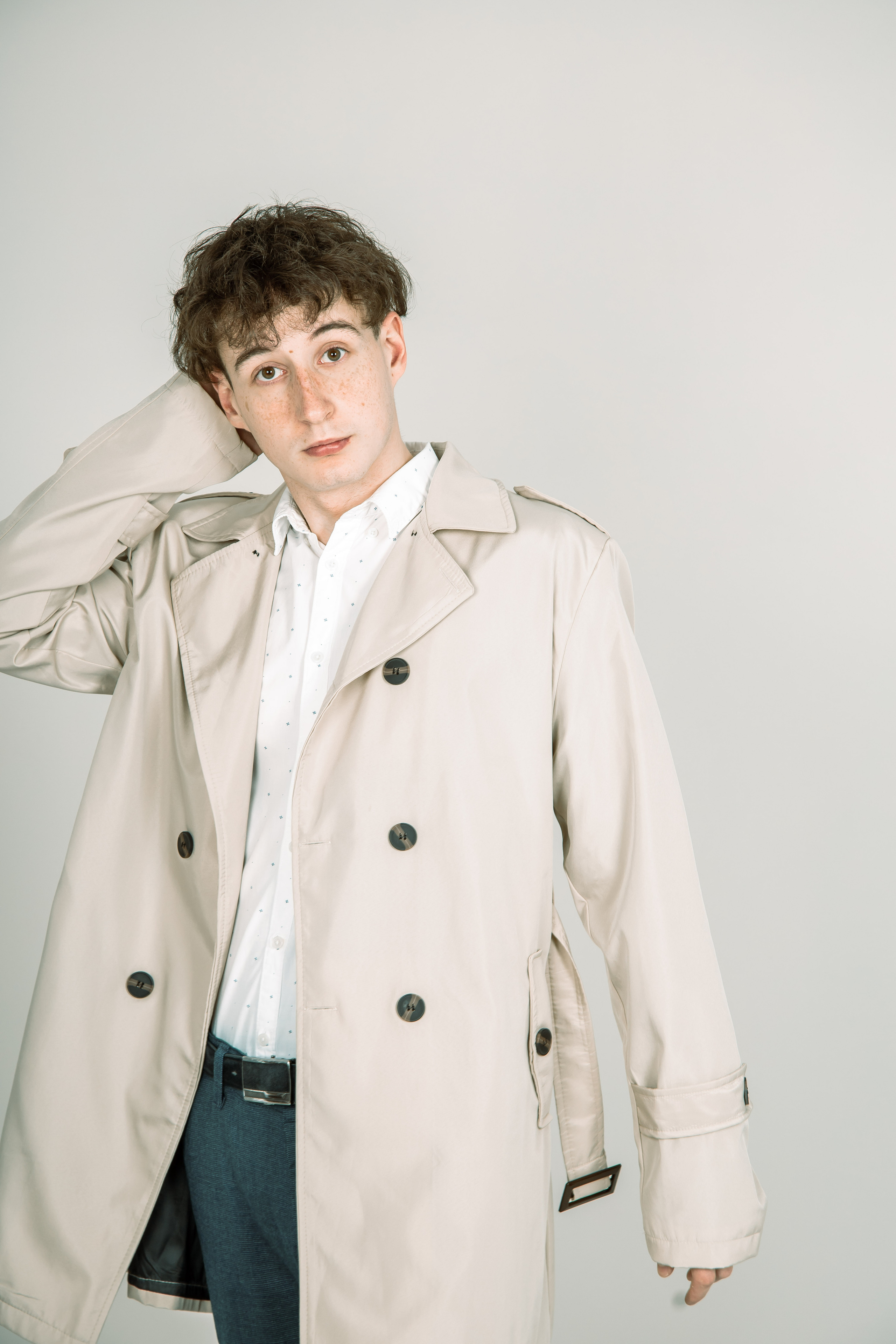 Тренчи. Фотограф Екатеринбург. Фотосессии для маркеплейсов