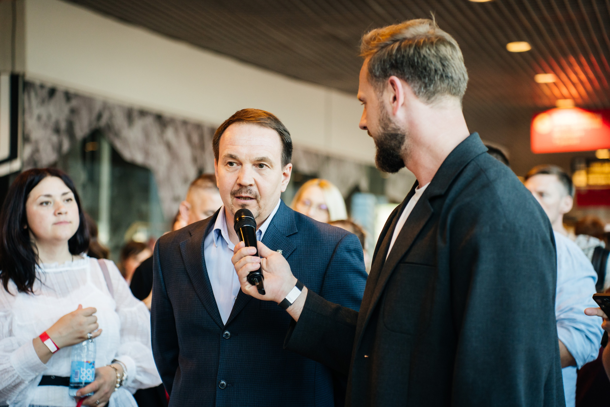 Альфа Конфа в Челябинске. Видеограф и Фотограф в Челябинске Ксения и Владимир Рюмины