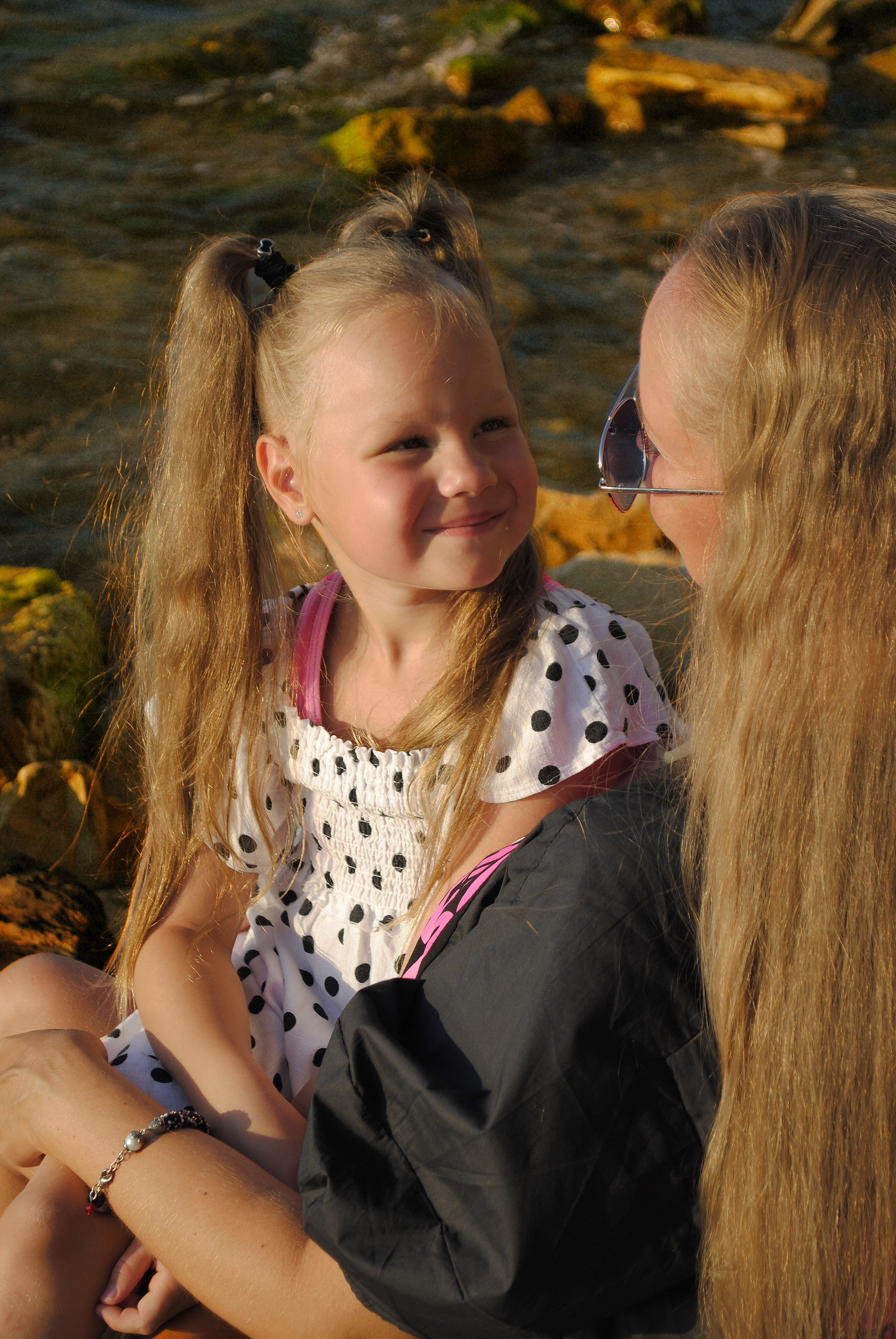 Ольга и семья. Фотограф Мария Мусаелян