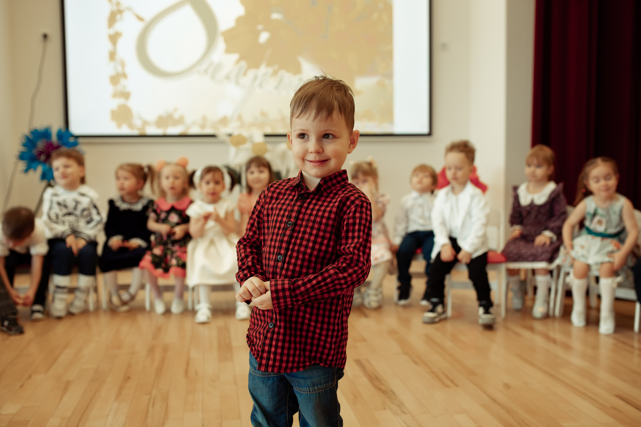 Праздник весны в детском саду. Семейный и детский фотограф в Москве Дорогова Екатерина