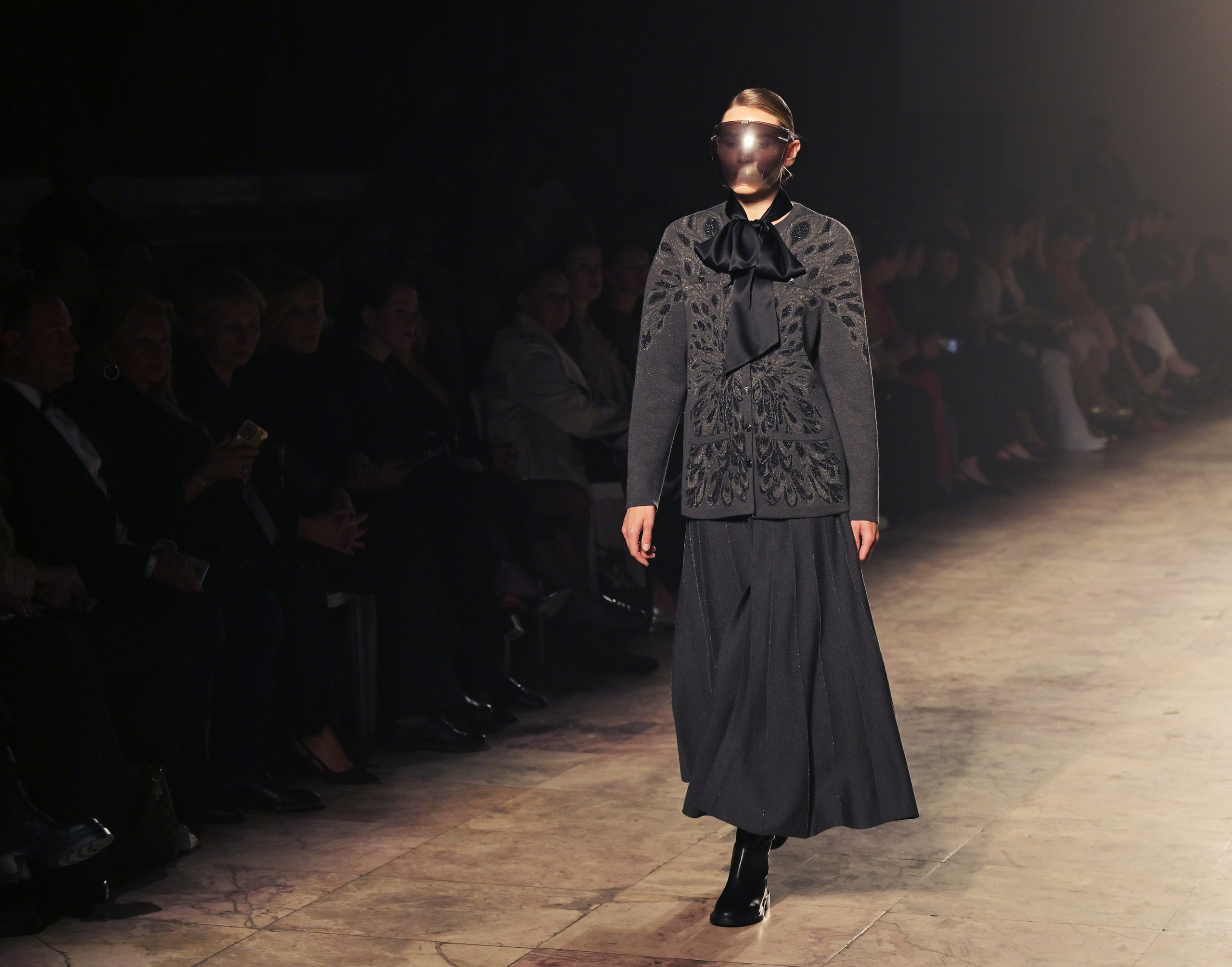 ART | FASHION | PODIUMS |SHOW