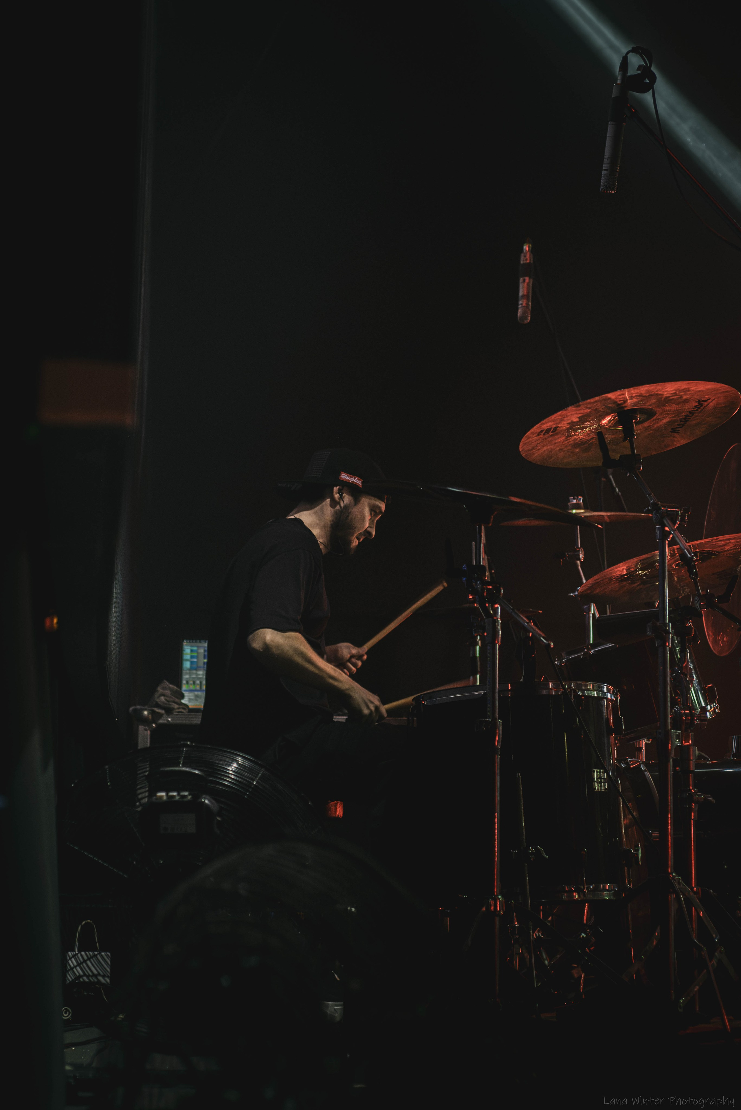 7000$ (25 января 2025 года, Москва, клуб Урбан). Фотограф Светлана Блинова, Москва и Московская область